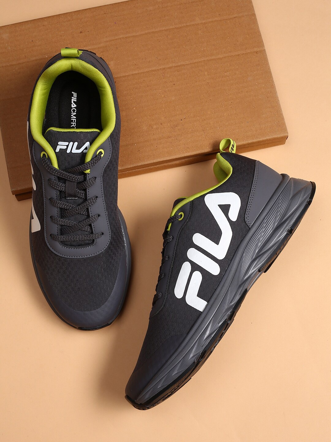 

FILA Men Black DAICHI Sports Shoes
