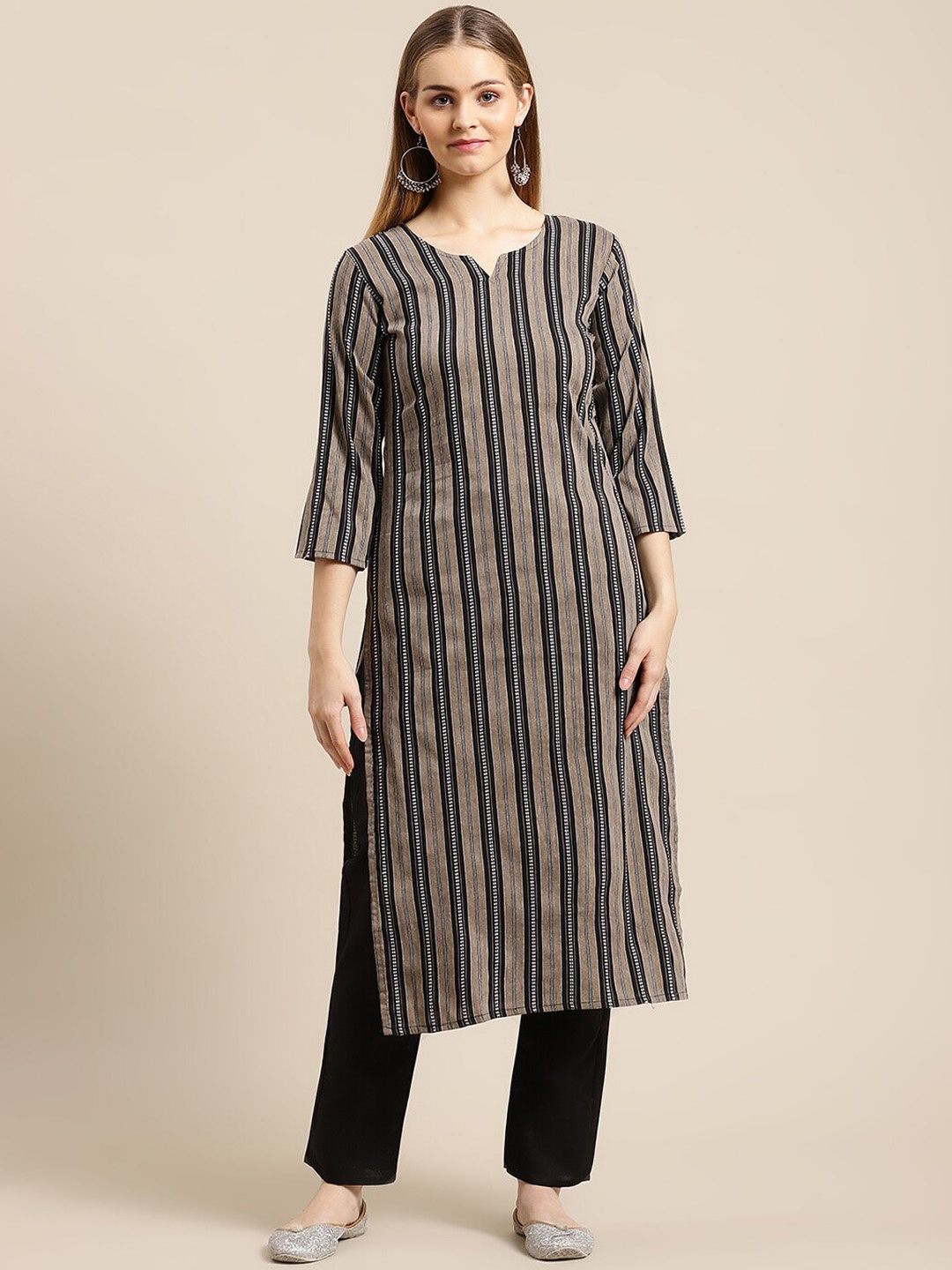 

GUNVANTI FAB Women Black Striped Kurta with Trousers