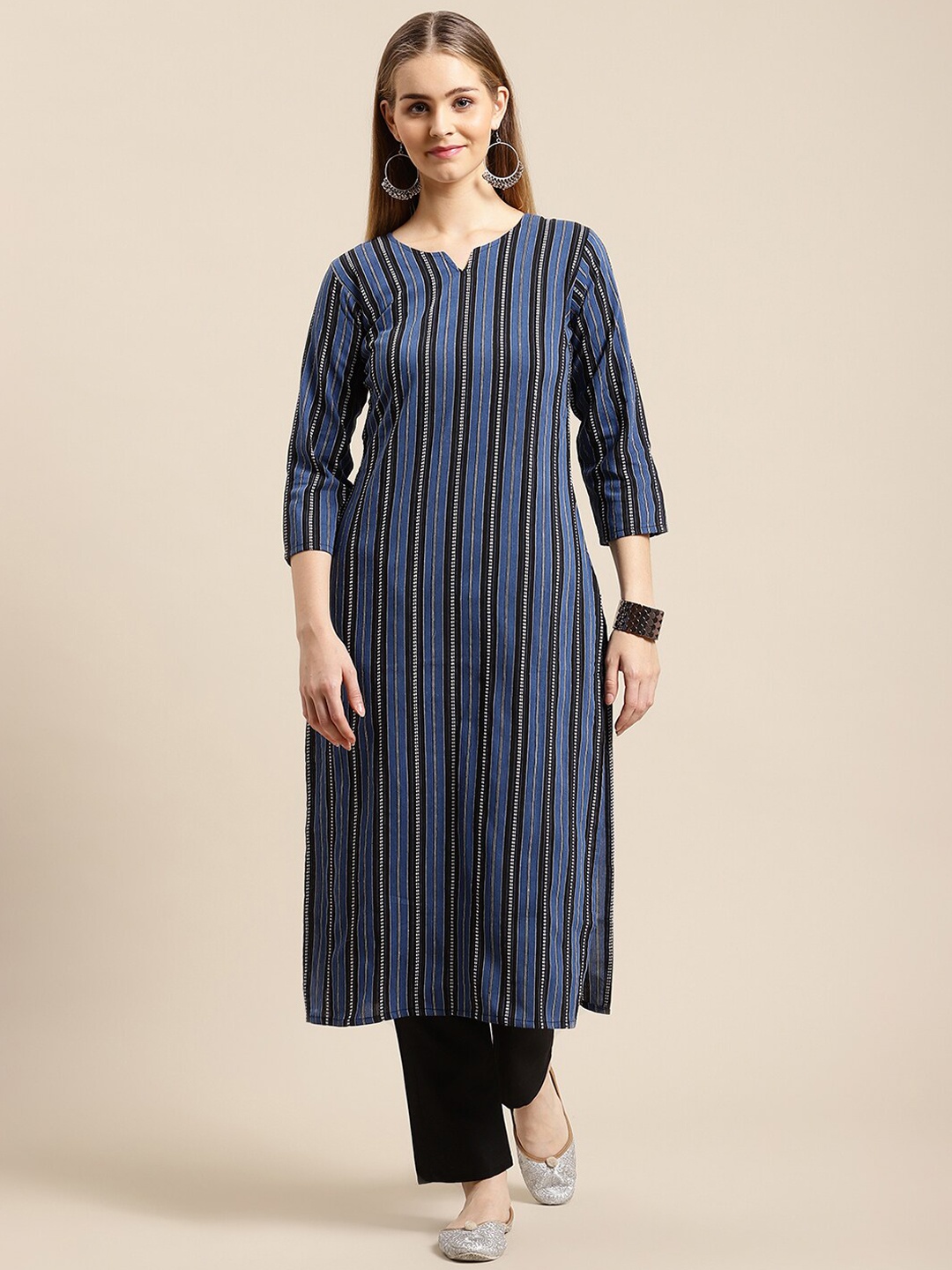 

GUNVANTI FAB Women Black Striped Pleated Kurta with Trousers