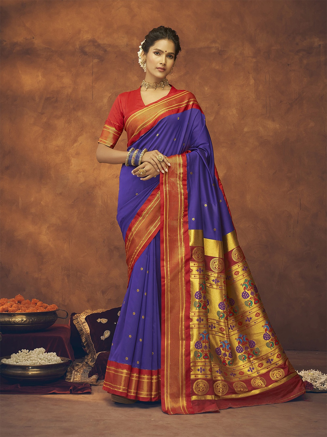 

elora Women Blue Sarees