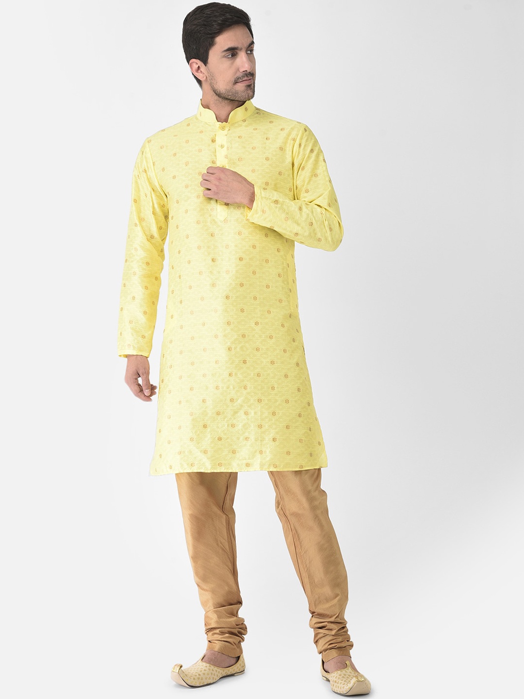 

SG LEMAN Men Yellow Raw Silk Kurta with Churidar