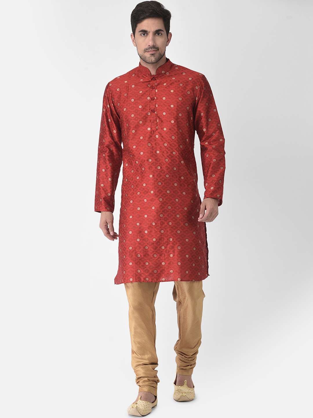 

SG LEMAN Men Maroon Ethnic Motifs Thread Work Raw Silk Kurta with Churidar