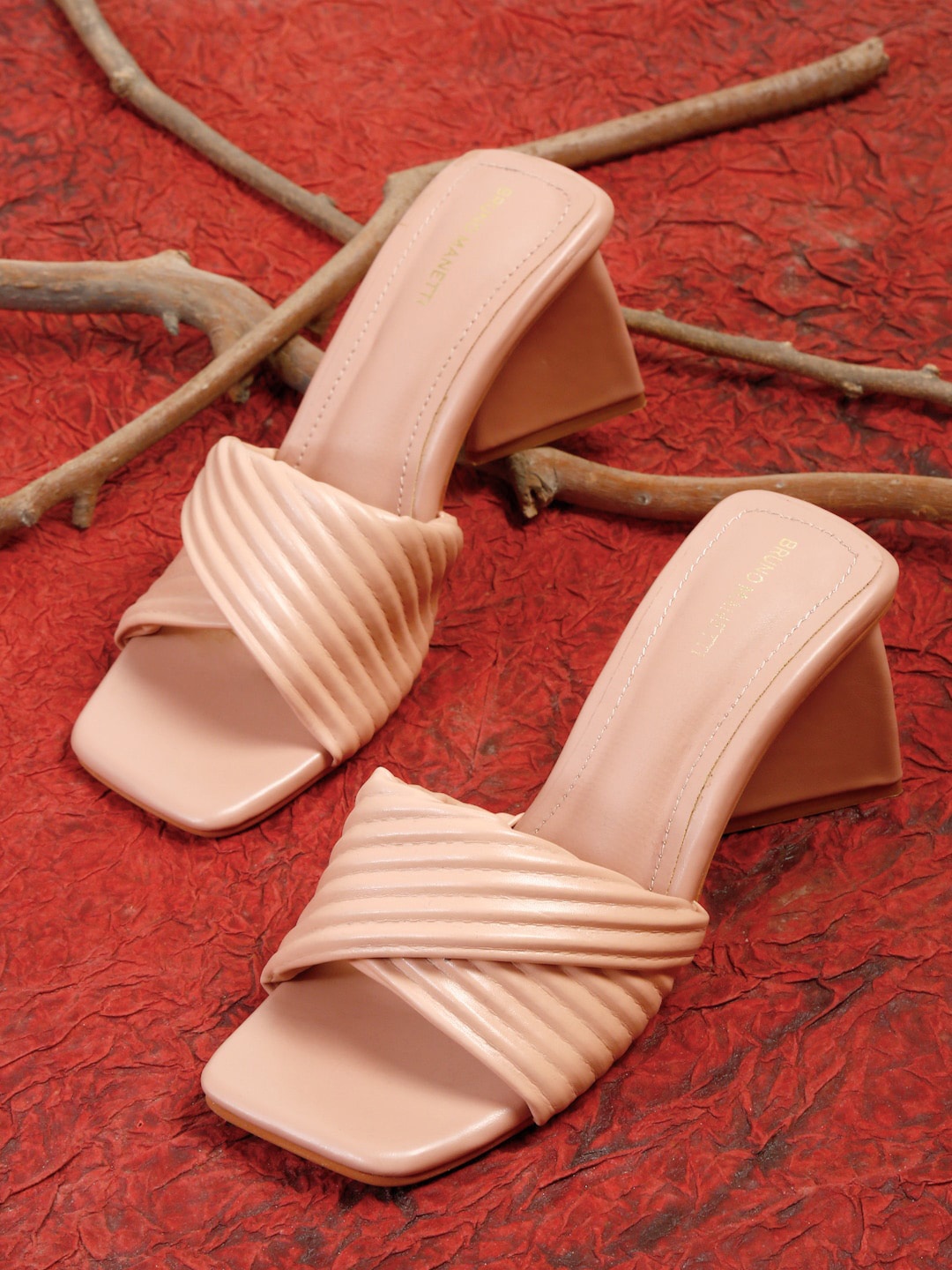 

Bruno Manetti Nude-Coloured Textured PU Block Sandals