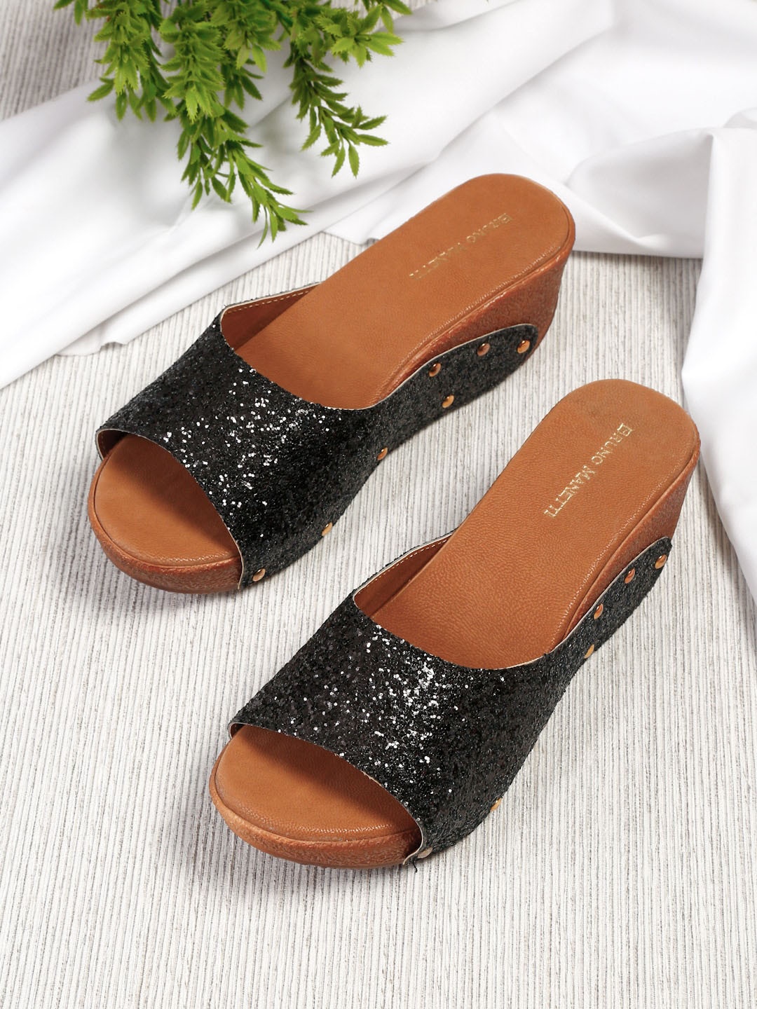 

Bruno Manetti Black PU Wedge Sandals
