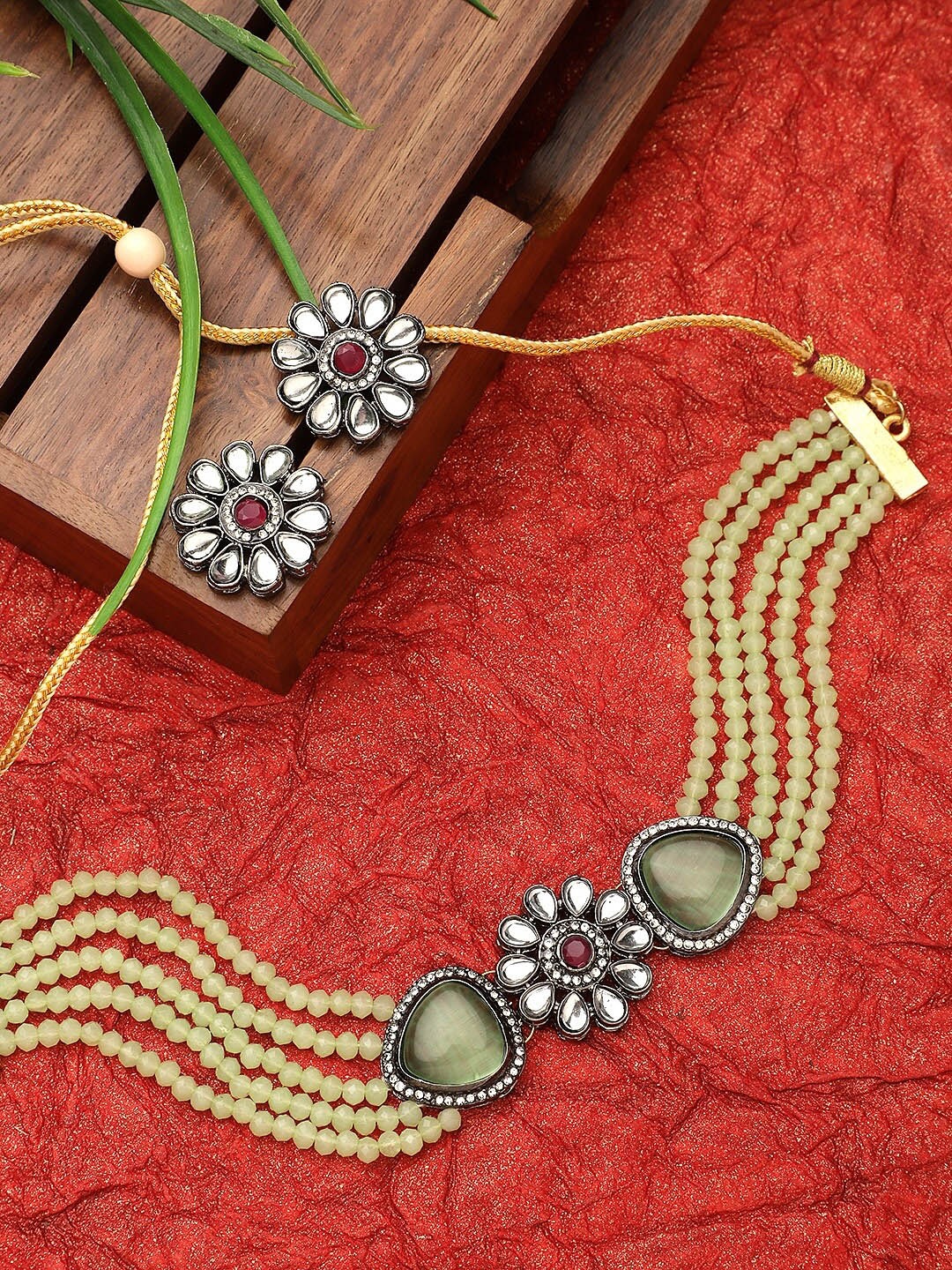 

CARDINAL Women Green & Red Choker Jewellery Set