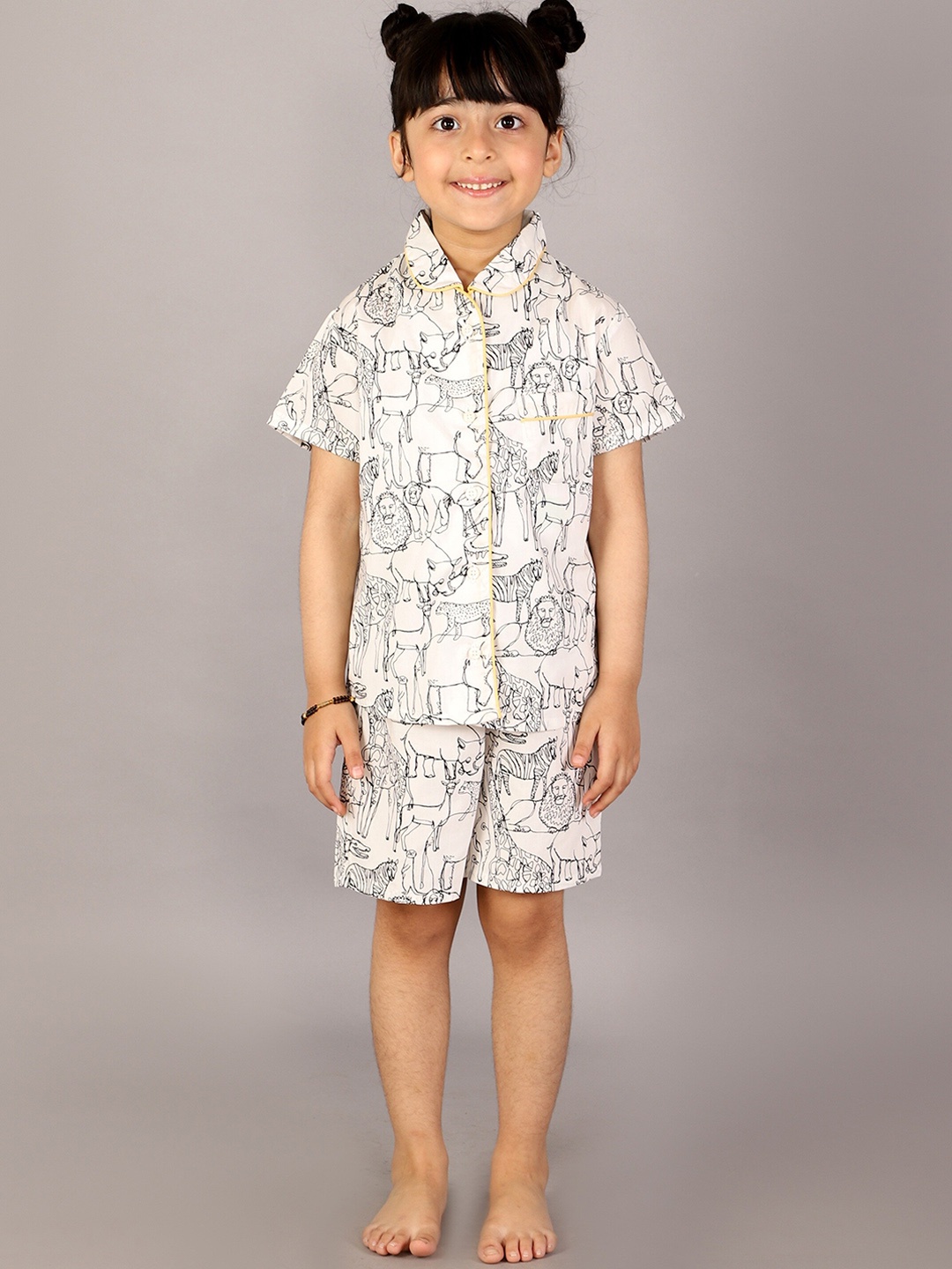 

BStories Girls White & Black Printed Night suit