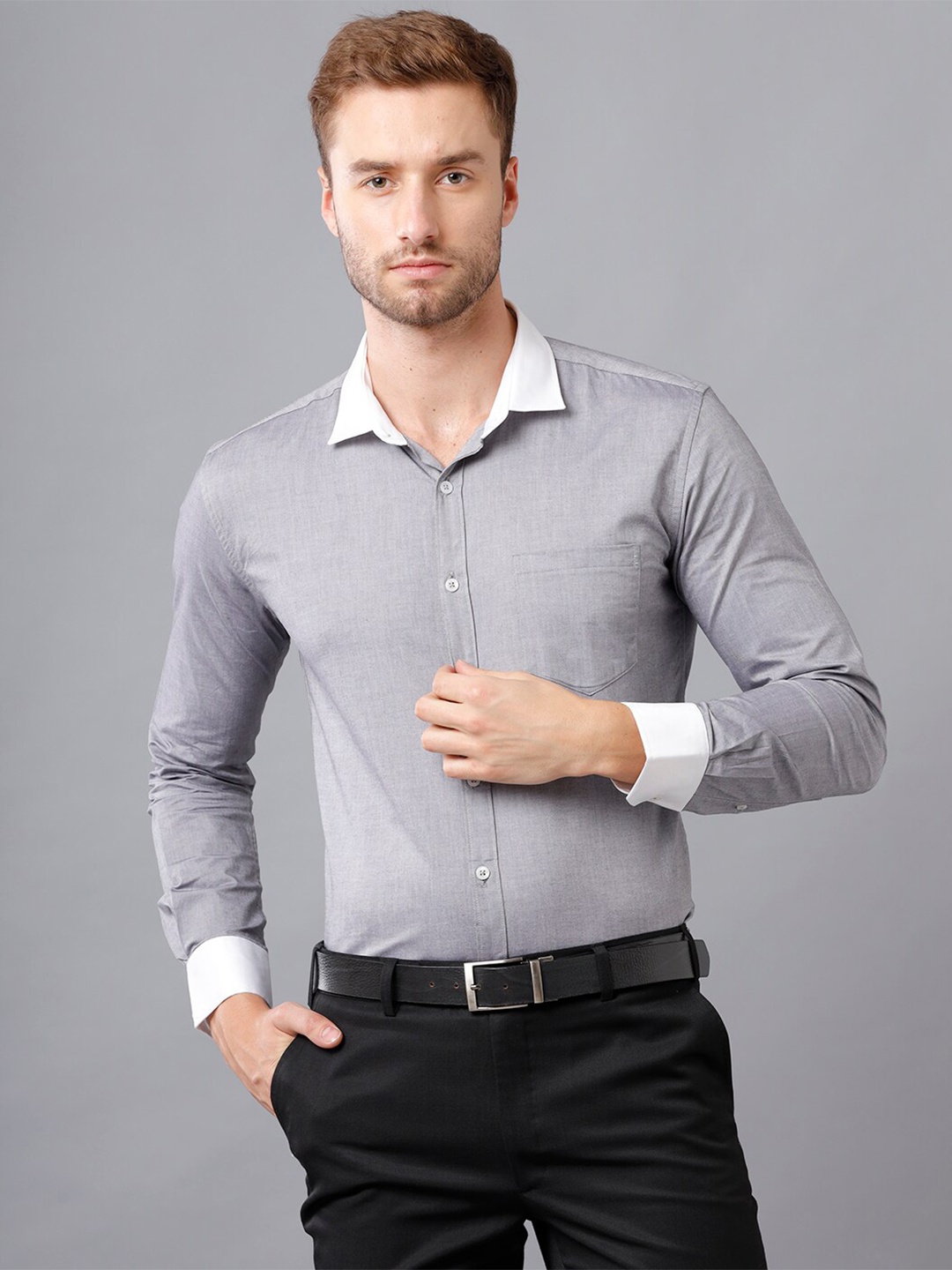 

YOVISH Men Grey Solid Cotton Smart Slim Fit Formal Shirt