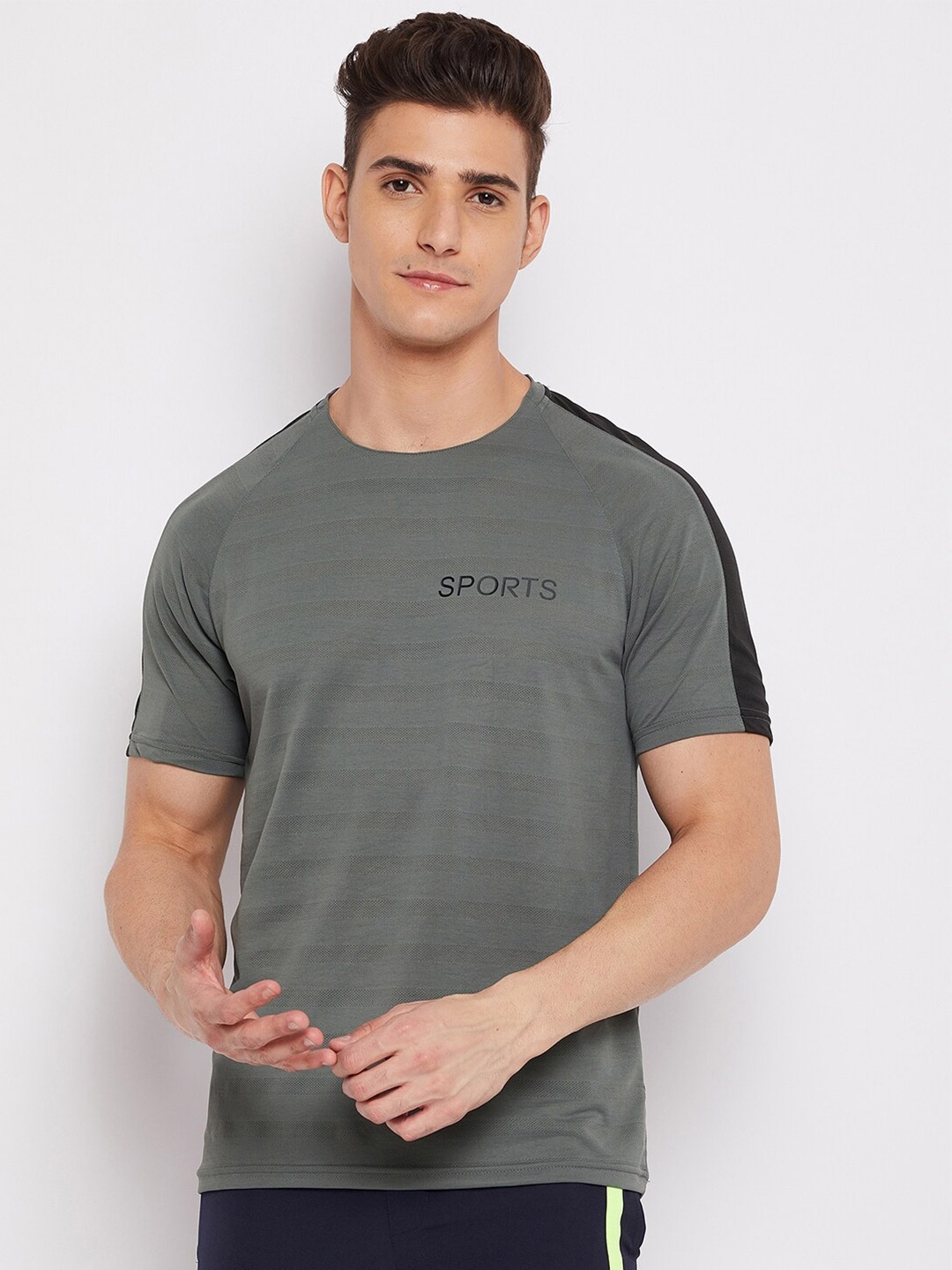 

Duke Men Grey T-shirt