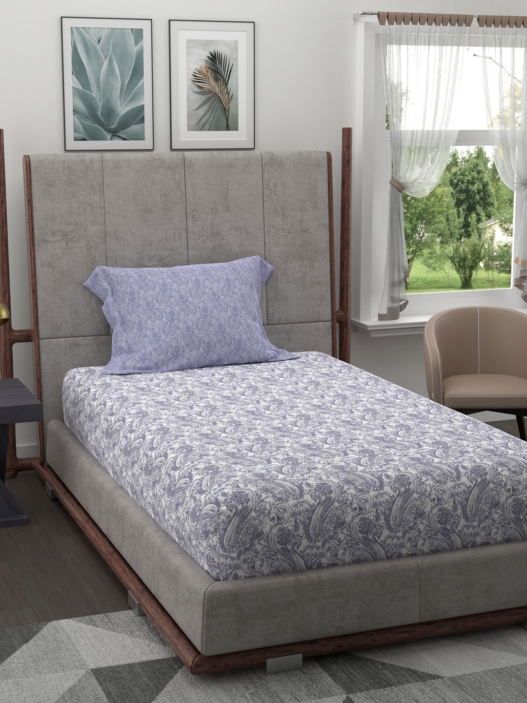 

Trident Lavender & White Ethnic Motifs 120 TC Single Bedsheet with 1 Pillow Covers