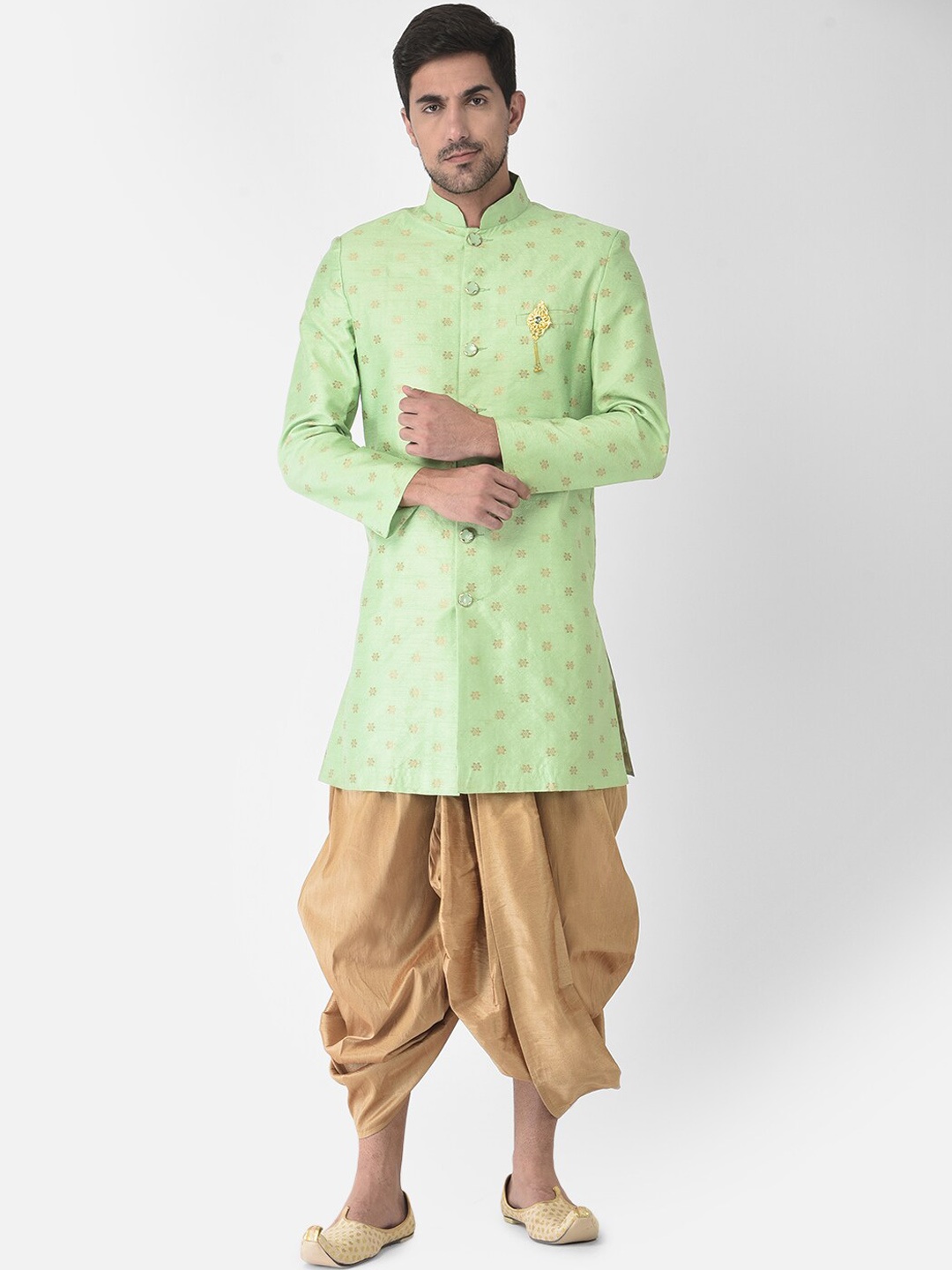 

SG LEMAN Men Sea Green & Gold Woven- Design Sherwani Set
