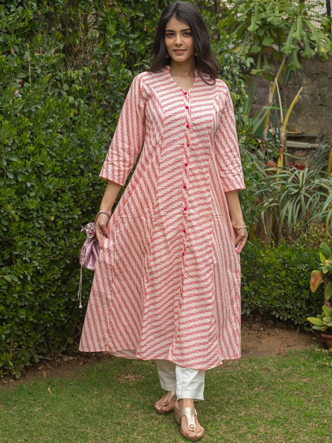 

SVARCHI Women Pink & Red Striped A-Line Kurta