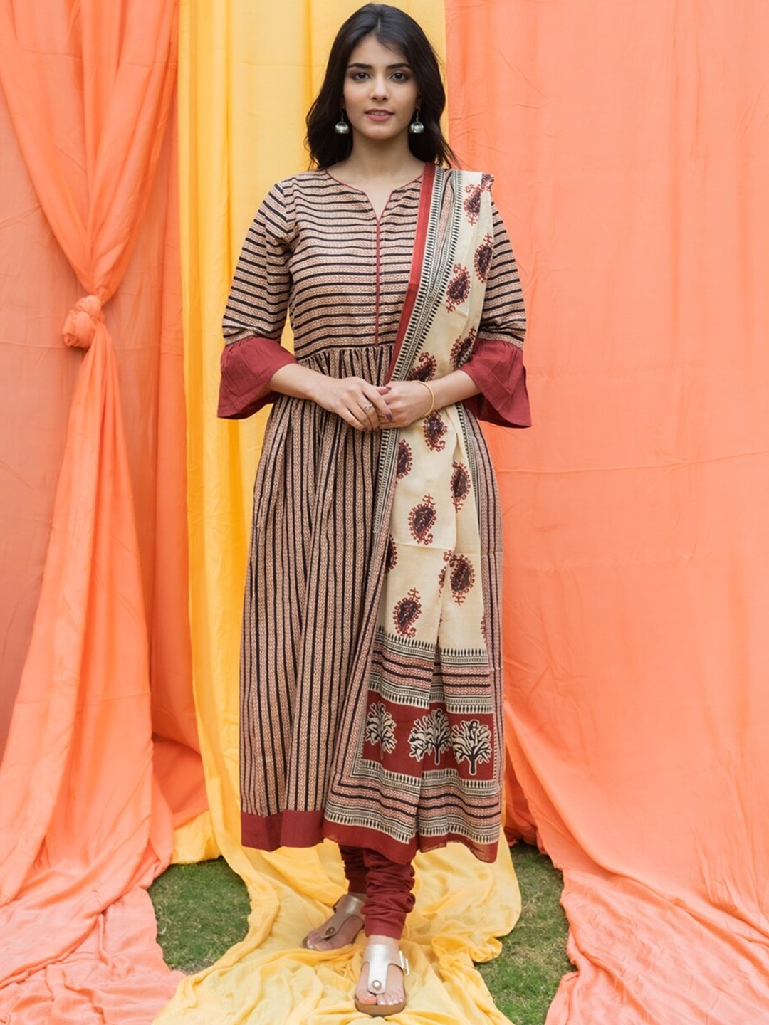 

SVARCHI Women Beige Striped Pure Cotton Kurta with Churidar & Paisley Dupatta