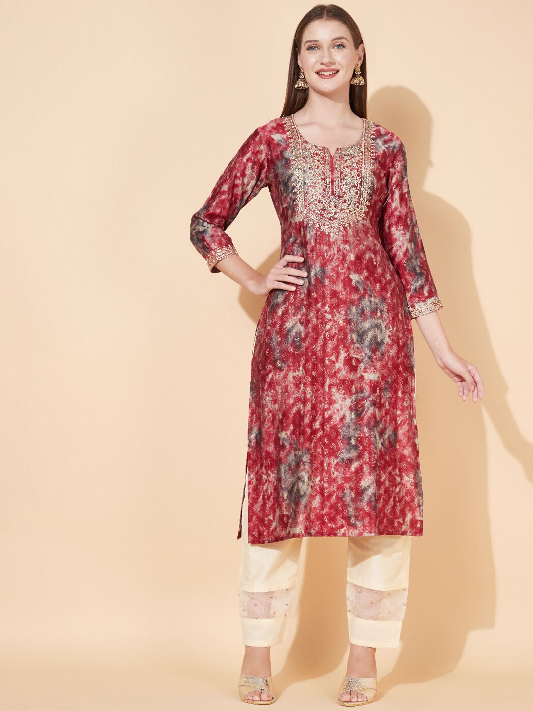 

FASHOR Women Maroon Embroidered Yoke Design Straight Kurta