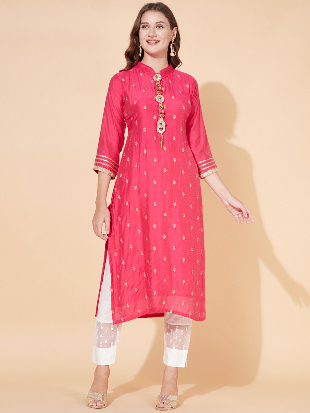 

FASHOR Women Pink Ethnic Motifs Embroidered Thread Work Kurta