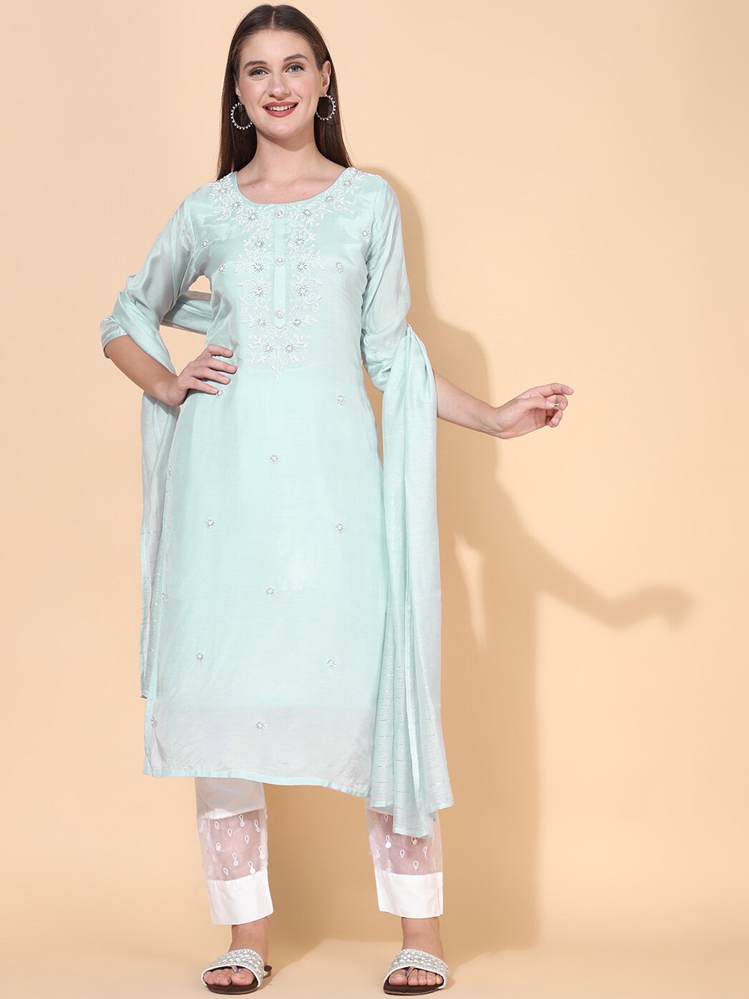 

FASHOR Women Blue Embroidered Kurta