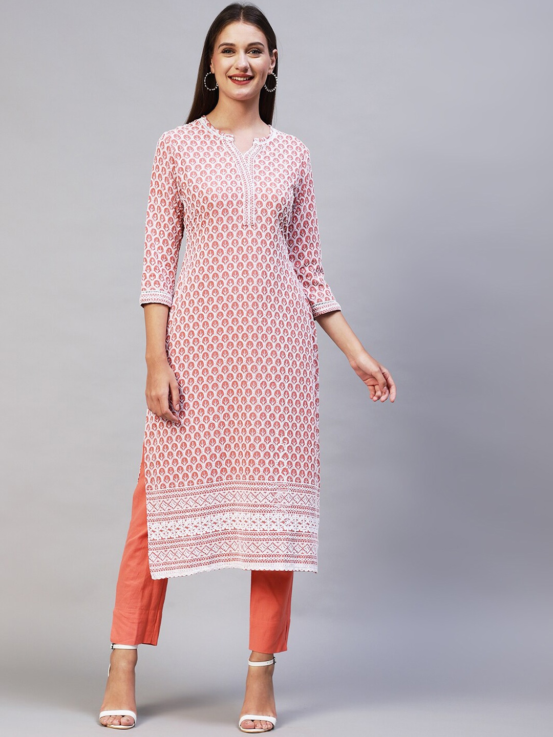 

FASHOR Women Peach-Coloured Ethnic Motifs Printed Kurta
