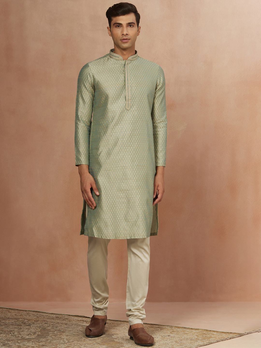 

Manyavar Men Green Embroidered Kurta with Pyjamas
