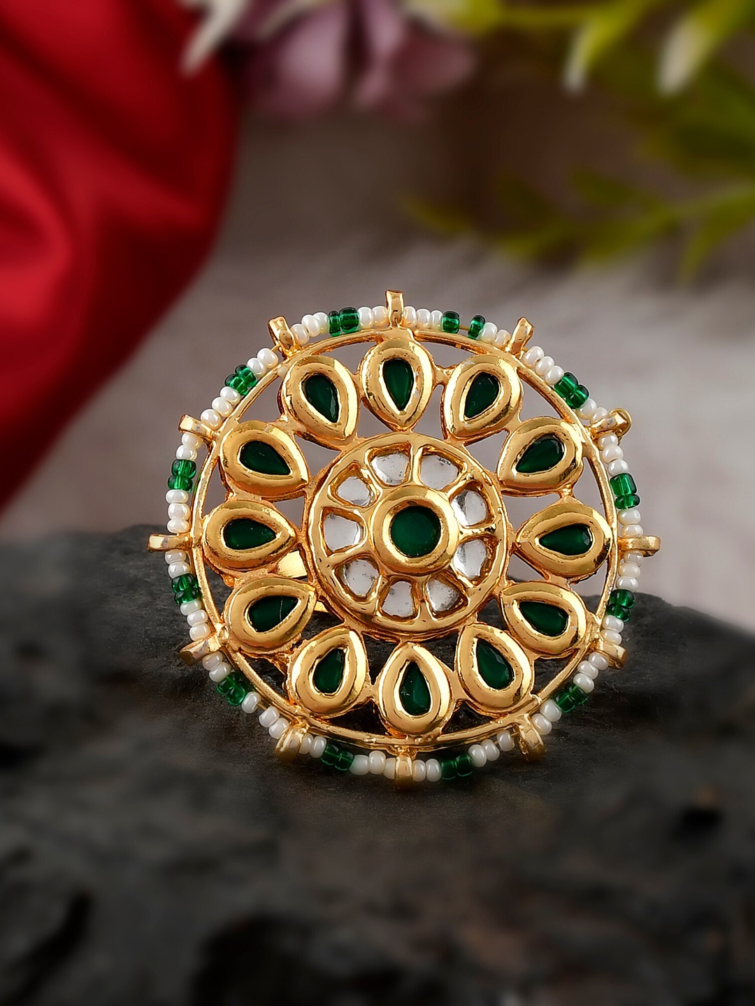 

DASTOOR Gold-Plated Green Kundan Studded Meenakari Finger Ring