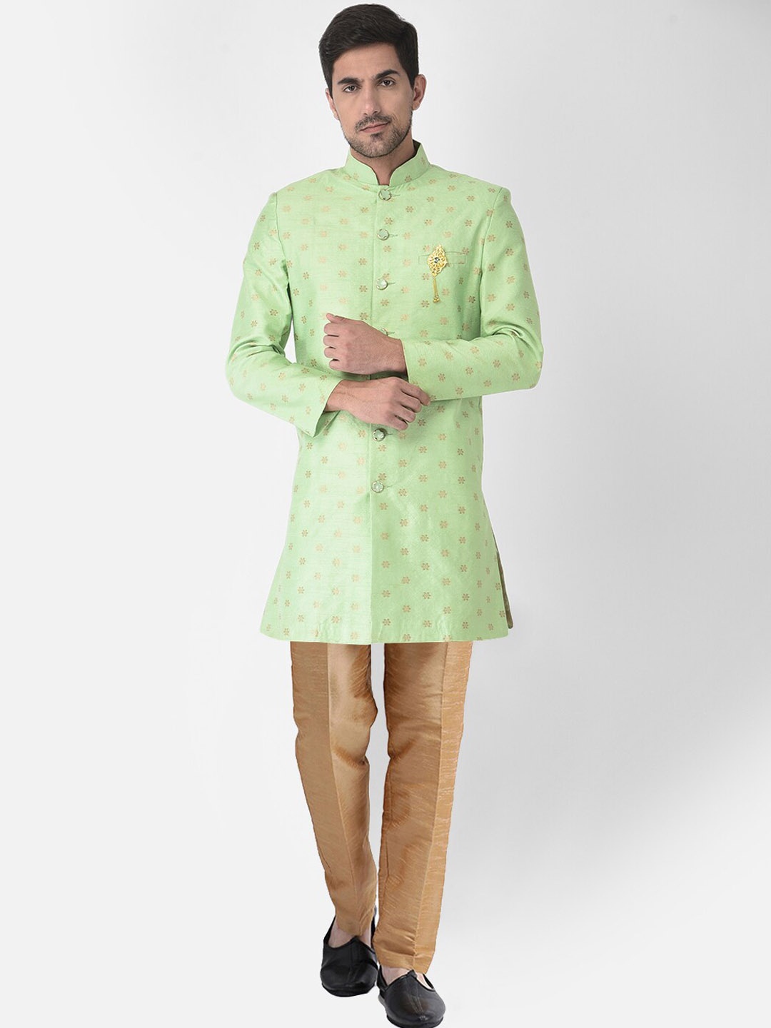 

SG LEMAN Men Sea Green & Golden Woven-Design Sherwani Set