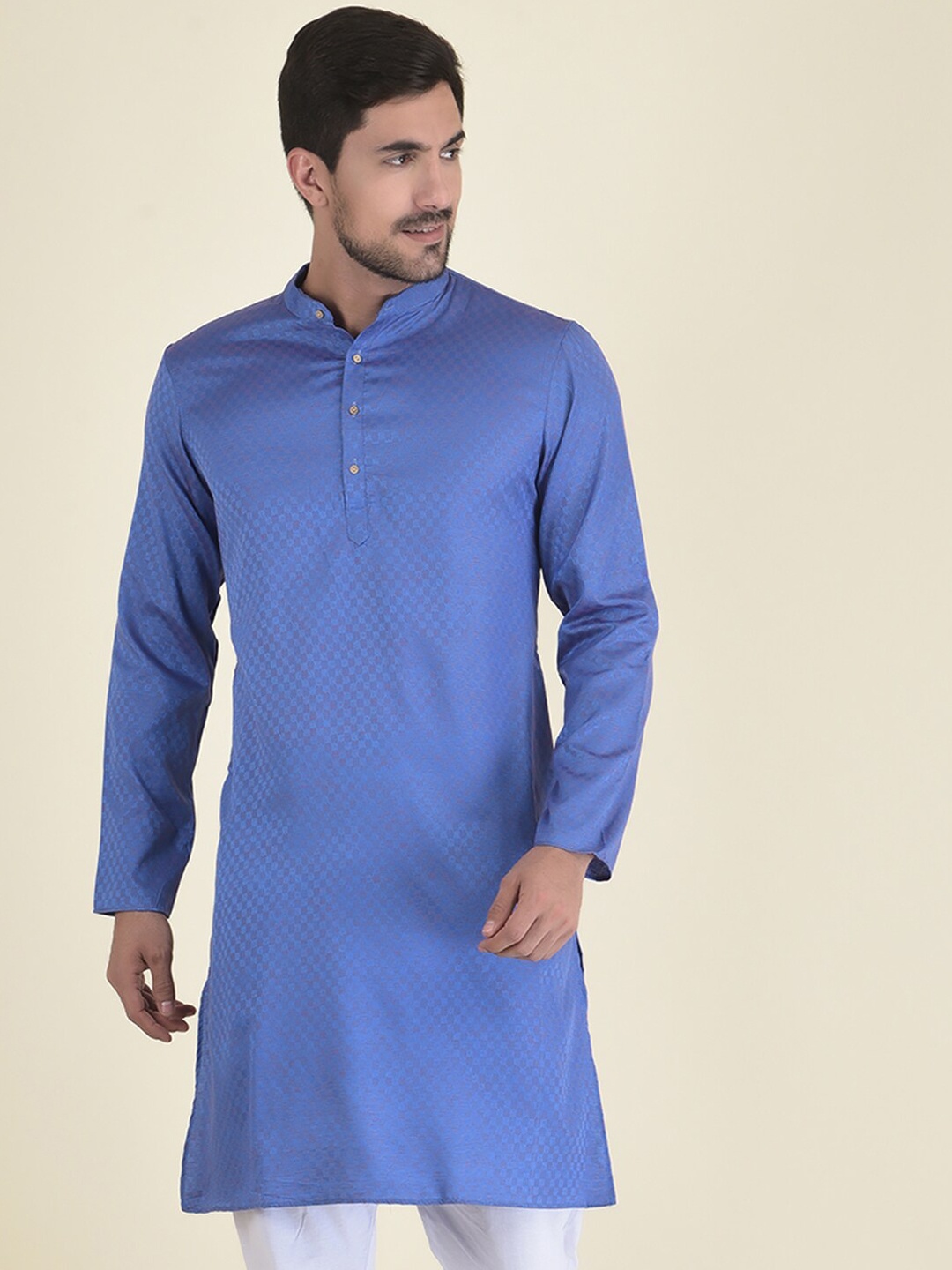 

DEYANN Men Blue Kurta with Pyjamas