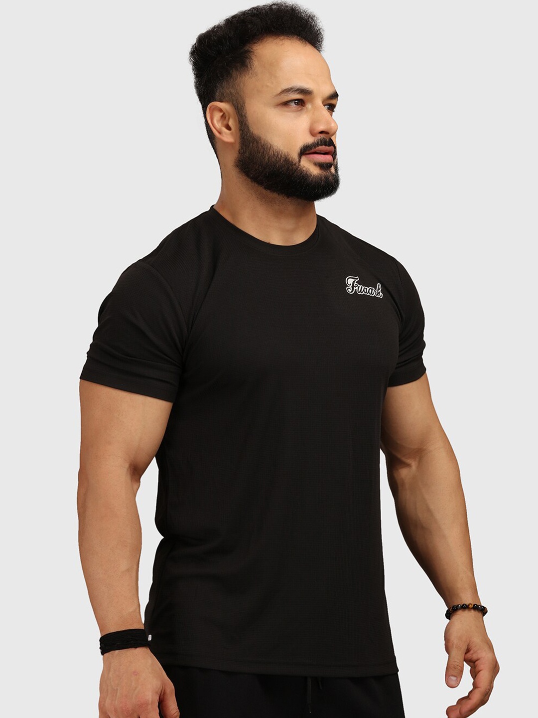 

FUAARK Men Black Dri-FIT Regular T-shirt