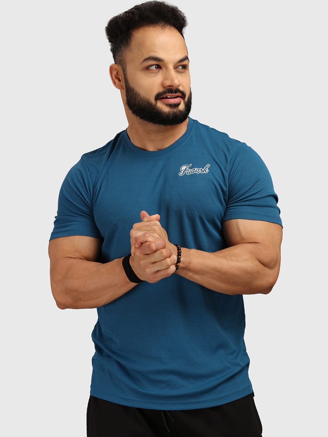 

FUAARK Men Blue Printed Dri-FIT T-shirt