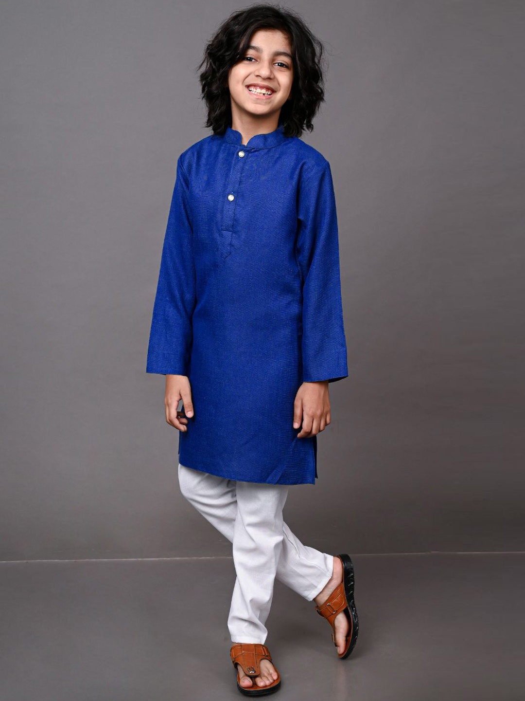 

VESHAM Boys Blue Kurta with Pyjamas