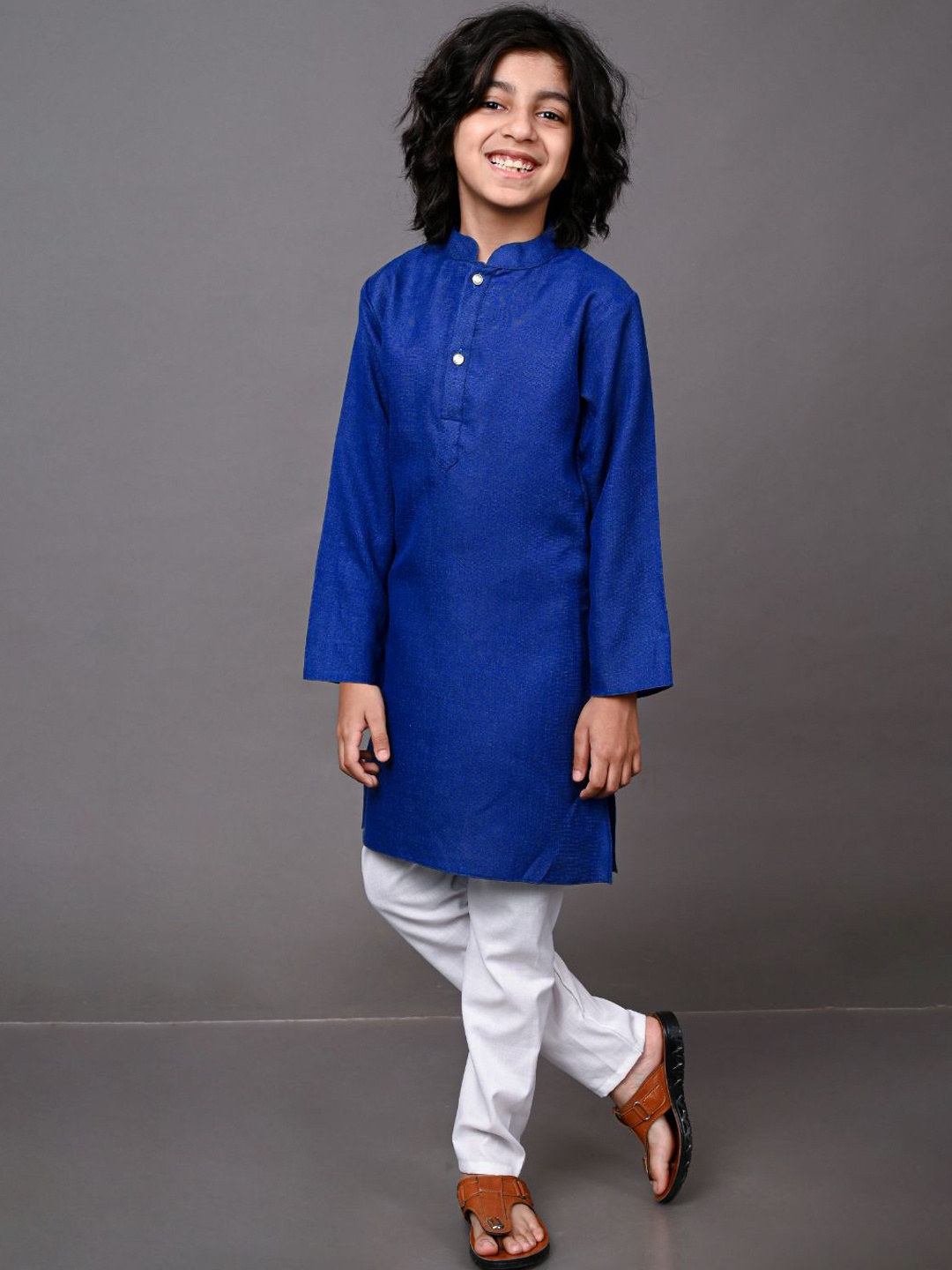 

VESHAM Boys Blue Kurta with Pyjamas