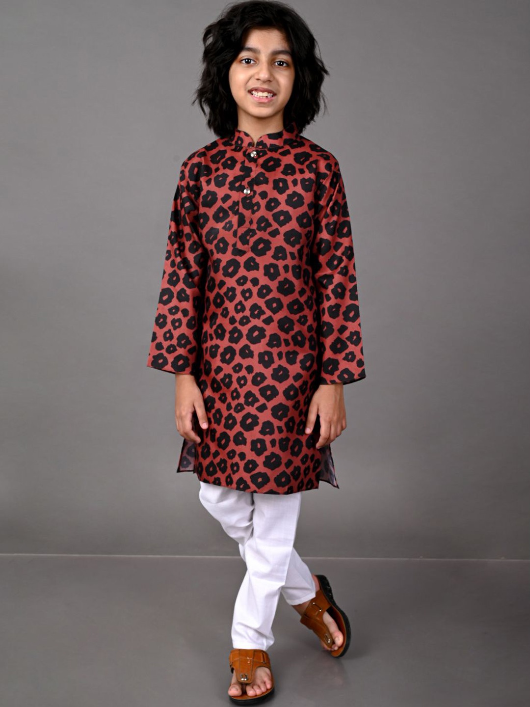 

VESHAM Boys Brown Floral Pleated Kurti with Pyjamas