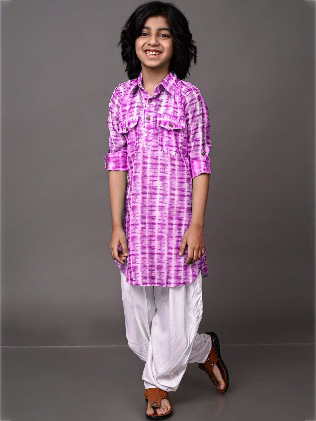 

VESHAM Boys Pink Floral Embroidered Pleated Kurti with Salwar & With Dupatta