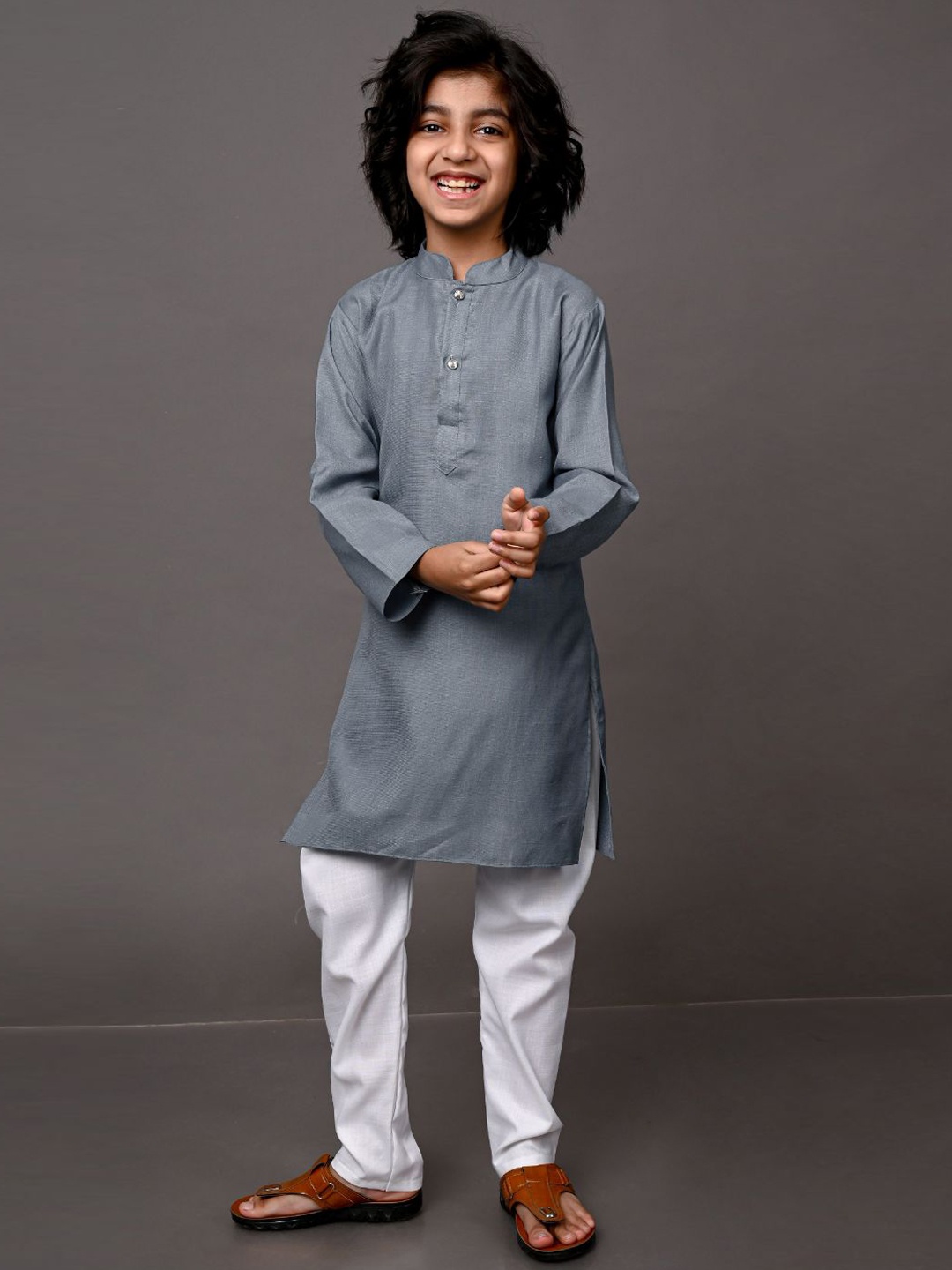 

VESHAM Boys Grey Kurta with Pyjamas