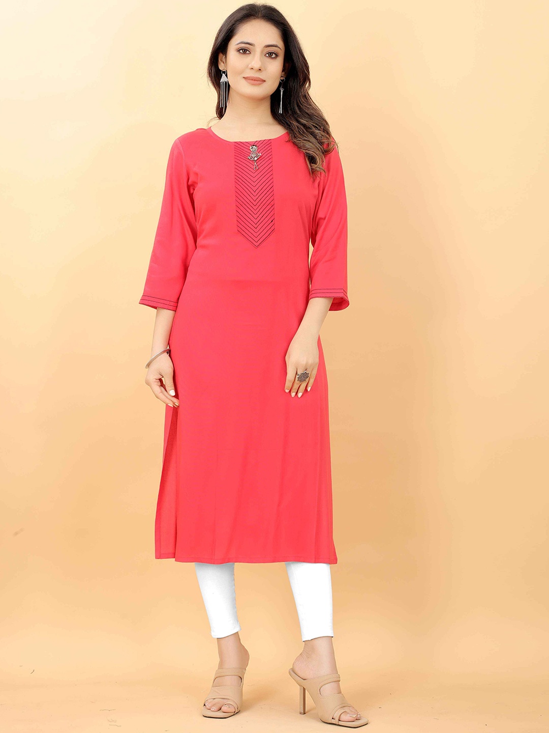 

RACHNA Women Pink Viscose Rayon Ethnic Kurta
