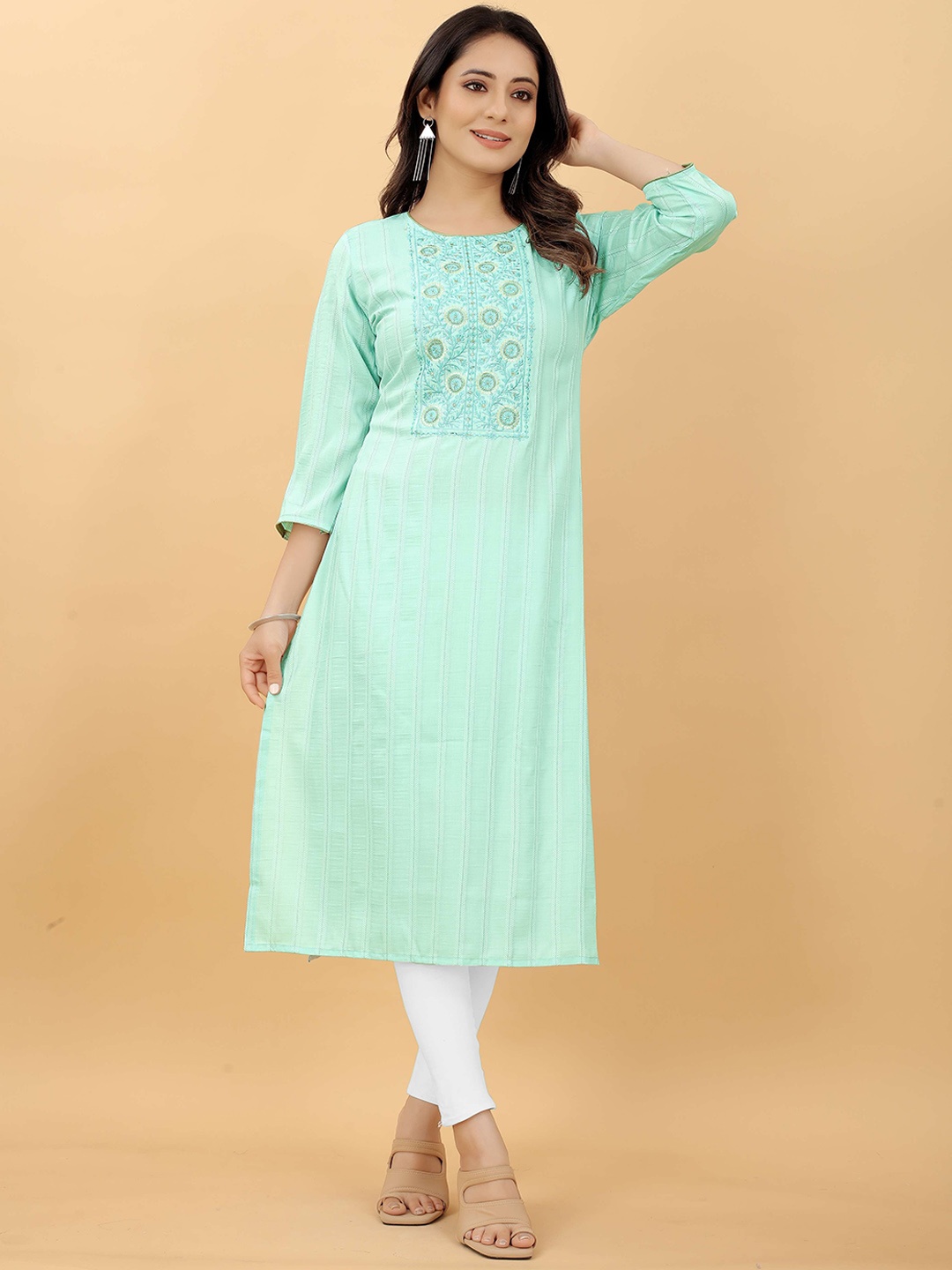 

RACHNA Women Green Geometric Flared Sleeves Gotta Patti Kurta