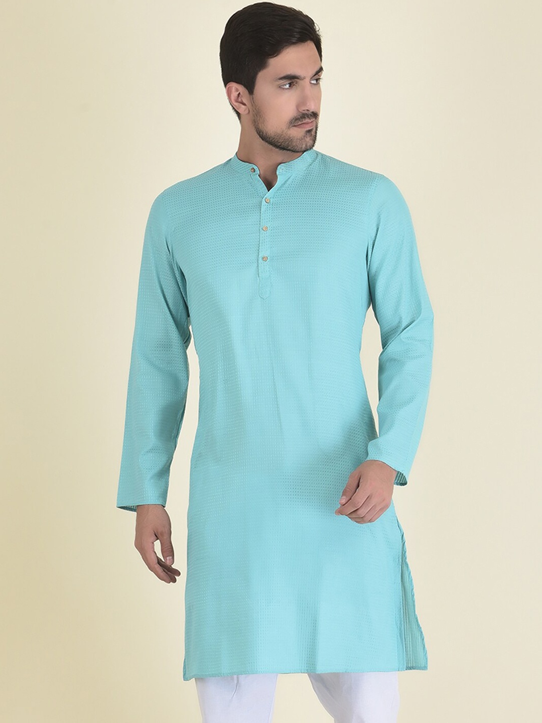 

DEYANN Men Green Kurta with Pyjamas