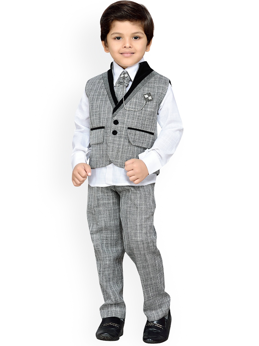 

Aj DEZInES Boys 3-Piece Suit, Grey
