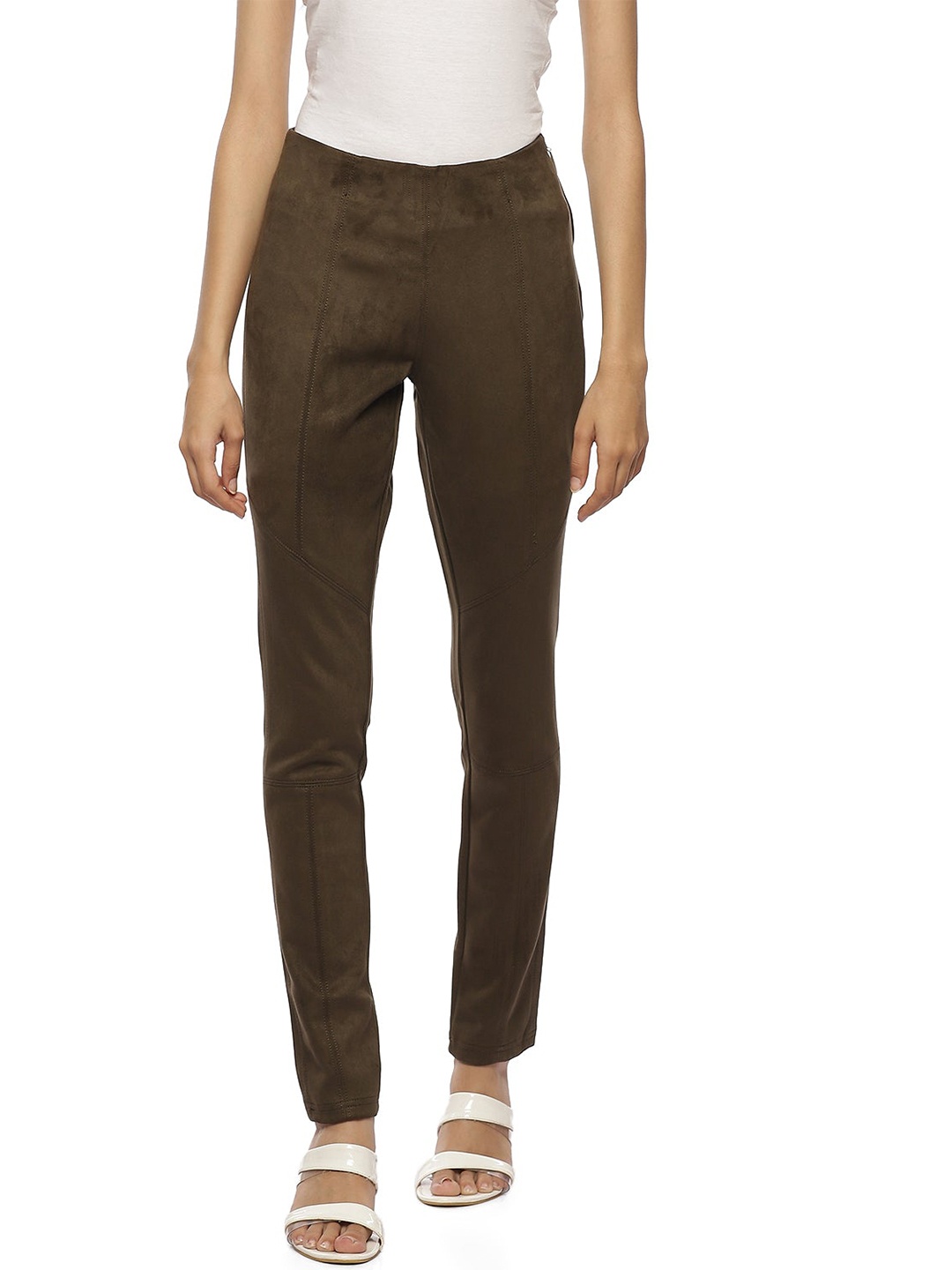 

Lakshita Women Green Solid Woven Jeggings