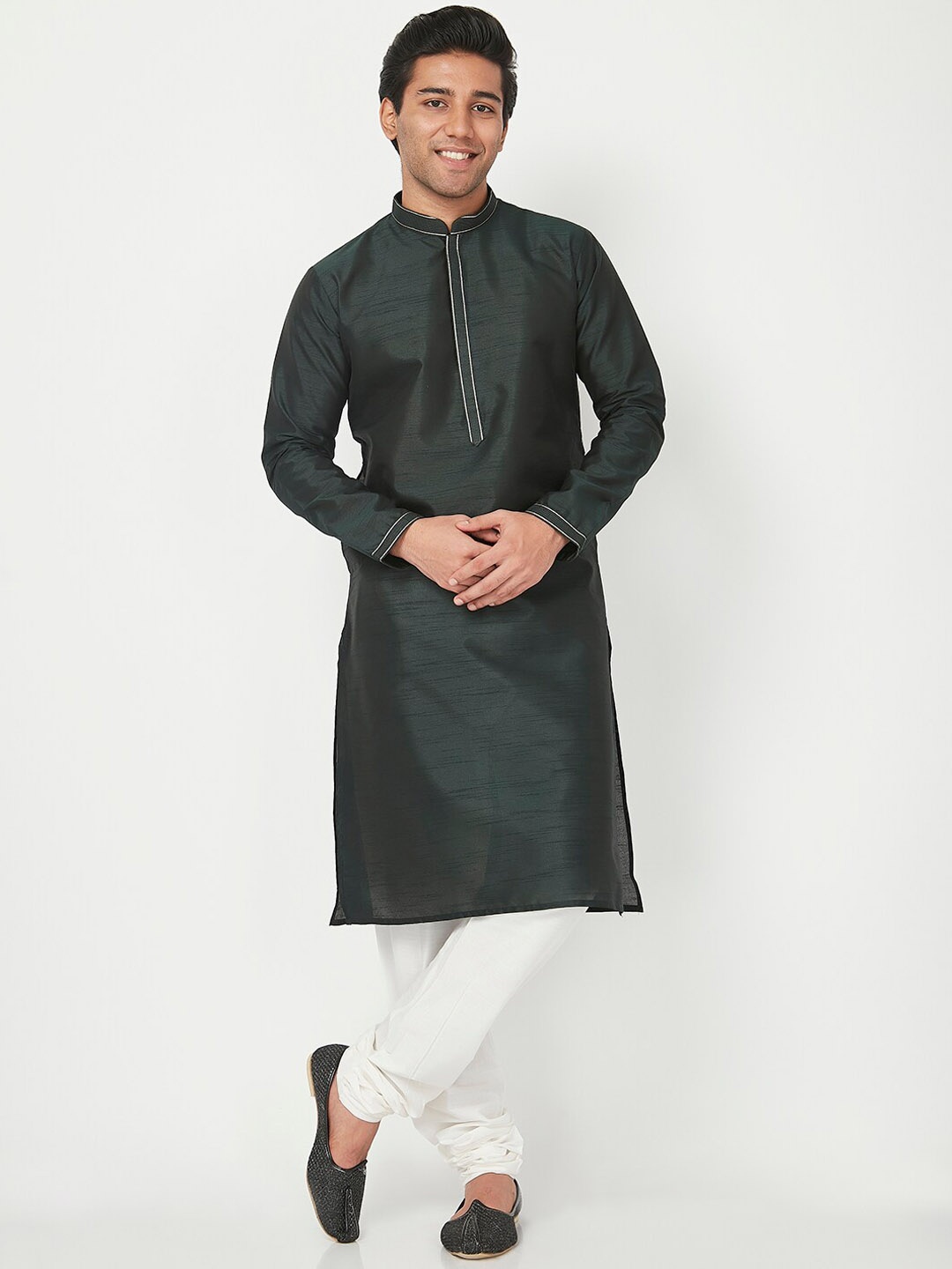 

Ethnicity Men Green & White Solid Kurta with Churidar
