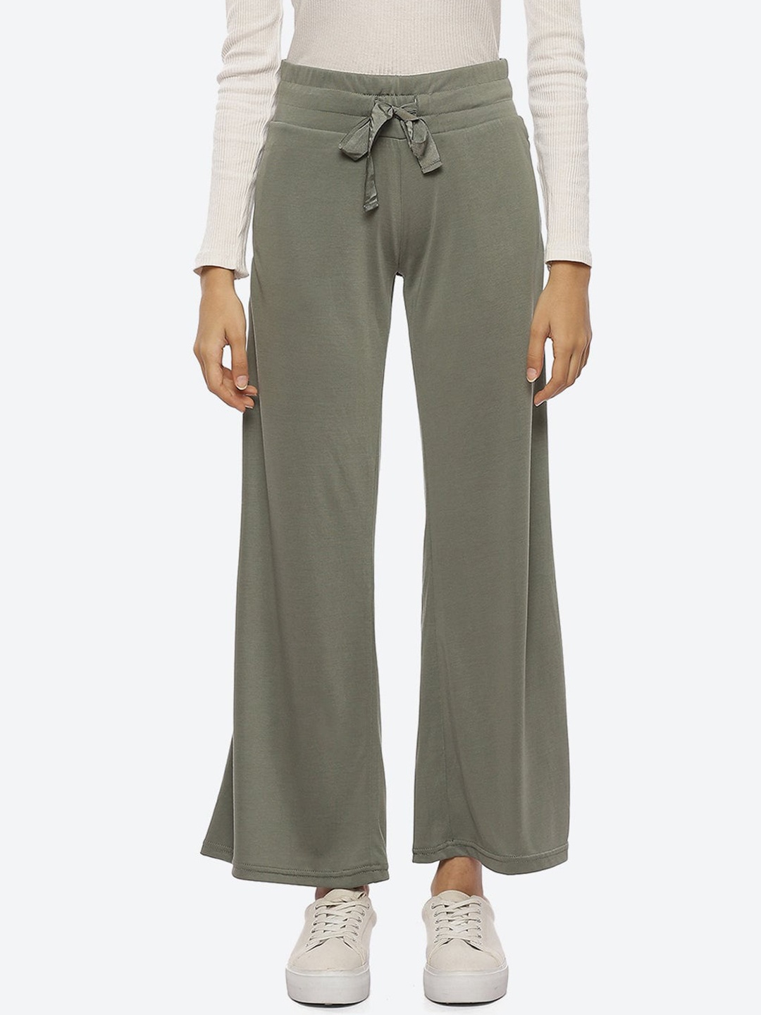 

Lakshita Women Blue Relaxed Loose Fit Chambray Trousers
