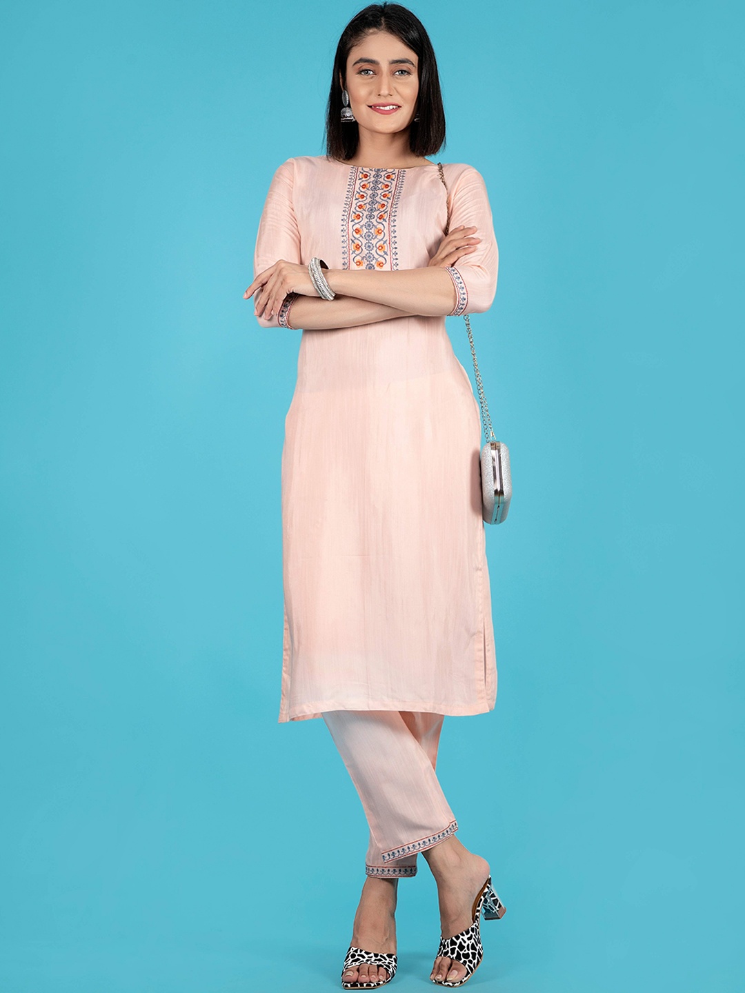 

POONAM DESIGNER Women Peach-Coloured Floral Yoke Design Kurta with Trousers