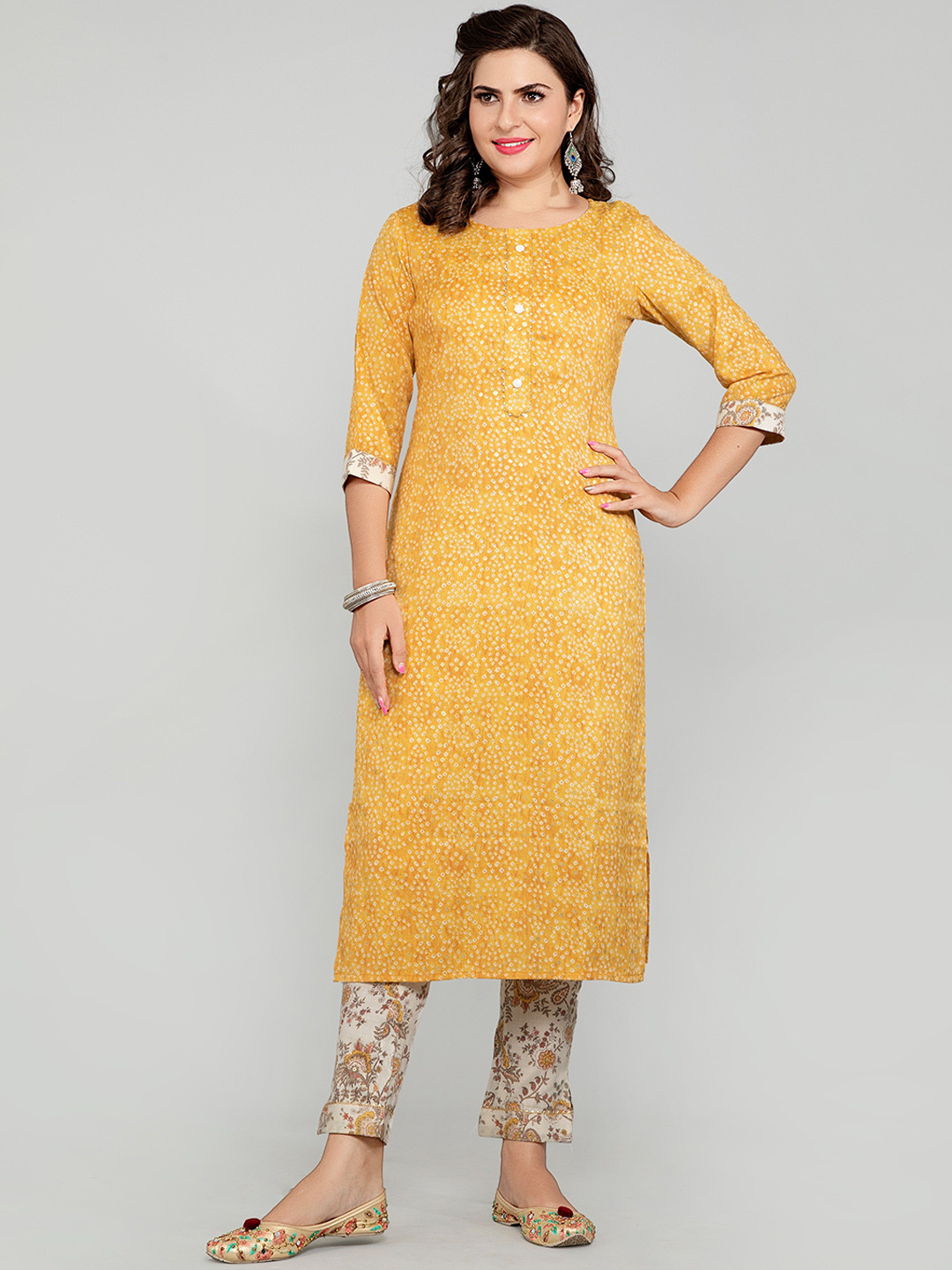 

POONAM DESIGNER Women Yellow Bandhani Printed Pure Cotton Kurta with Trousers