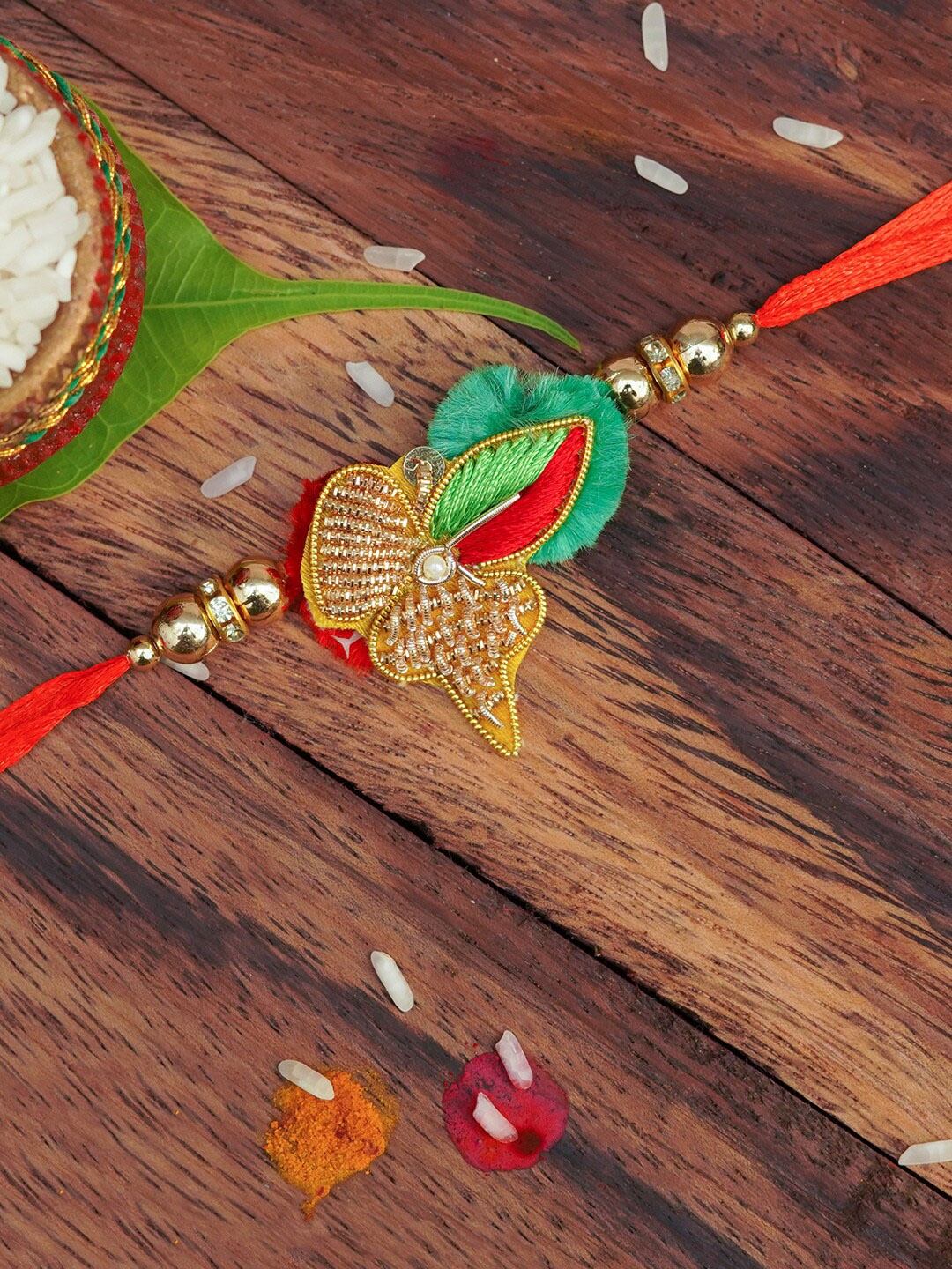 

The Magic Wand Boys Multi Tie Up Thread Rakhi