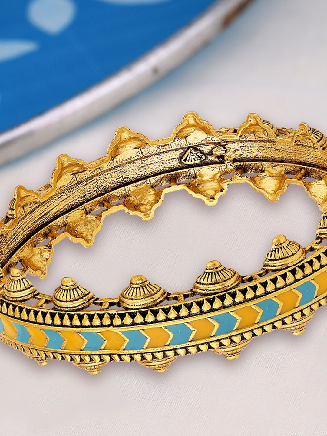 

Voylla Women Gold-Plated & Blue Brass Bangle-Style Bracelet