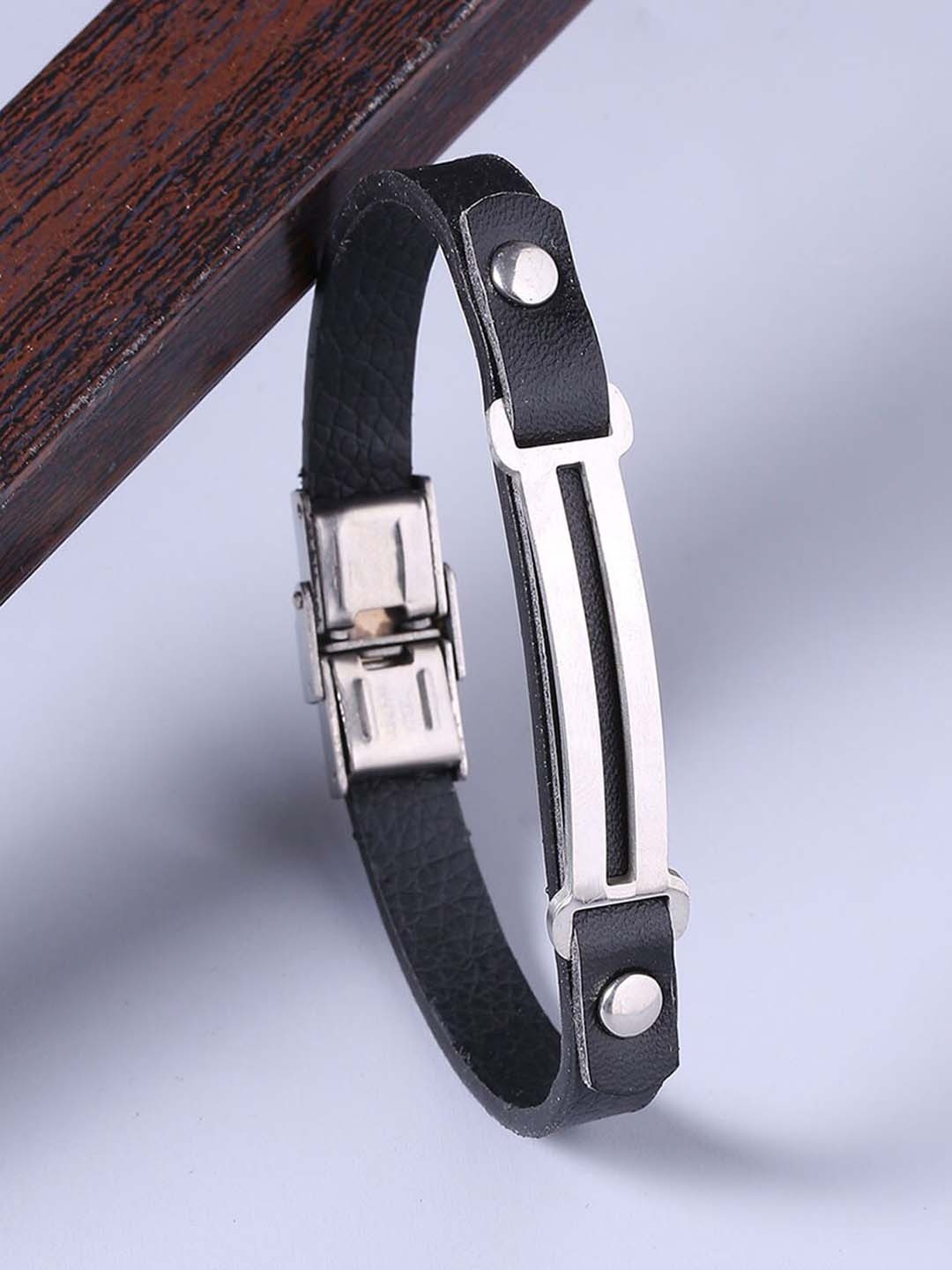 

Dare by Voylla Men Silver-Toned & Black Leather Silver-Plated Wraparound Bracelet