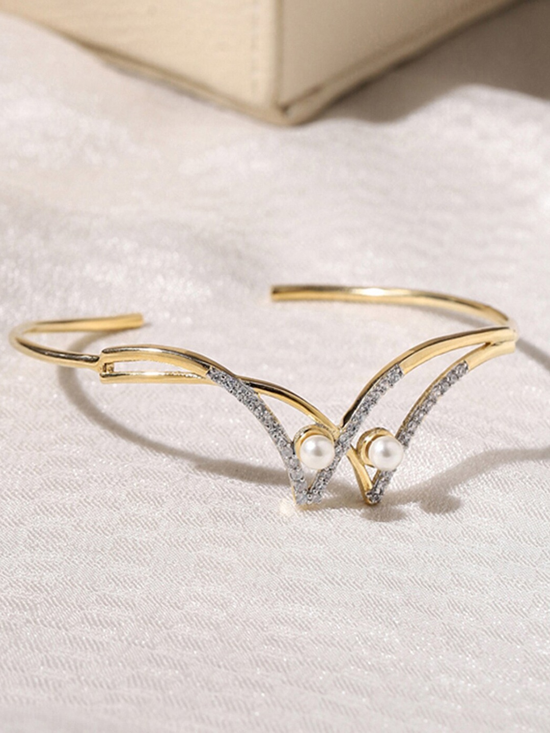 

Voylla Women Gold-Toned & White Brass Gold-Plated Cuff Bracelet