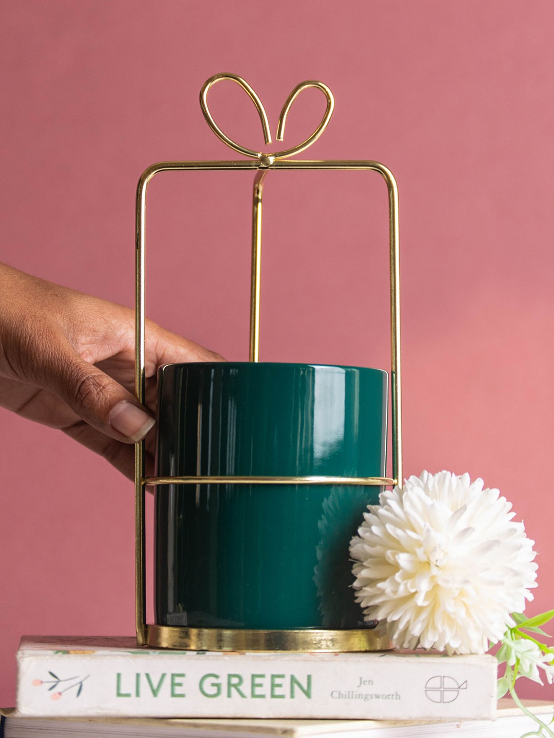 

Nestasia Green & Gold-Toned Solid Planters With Stand