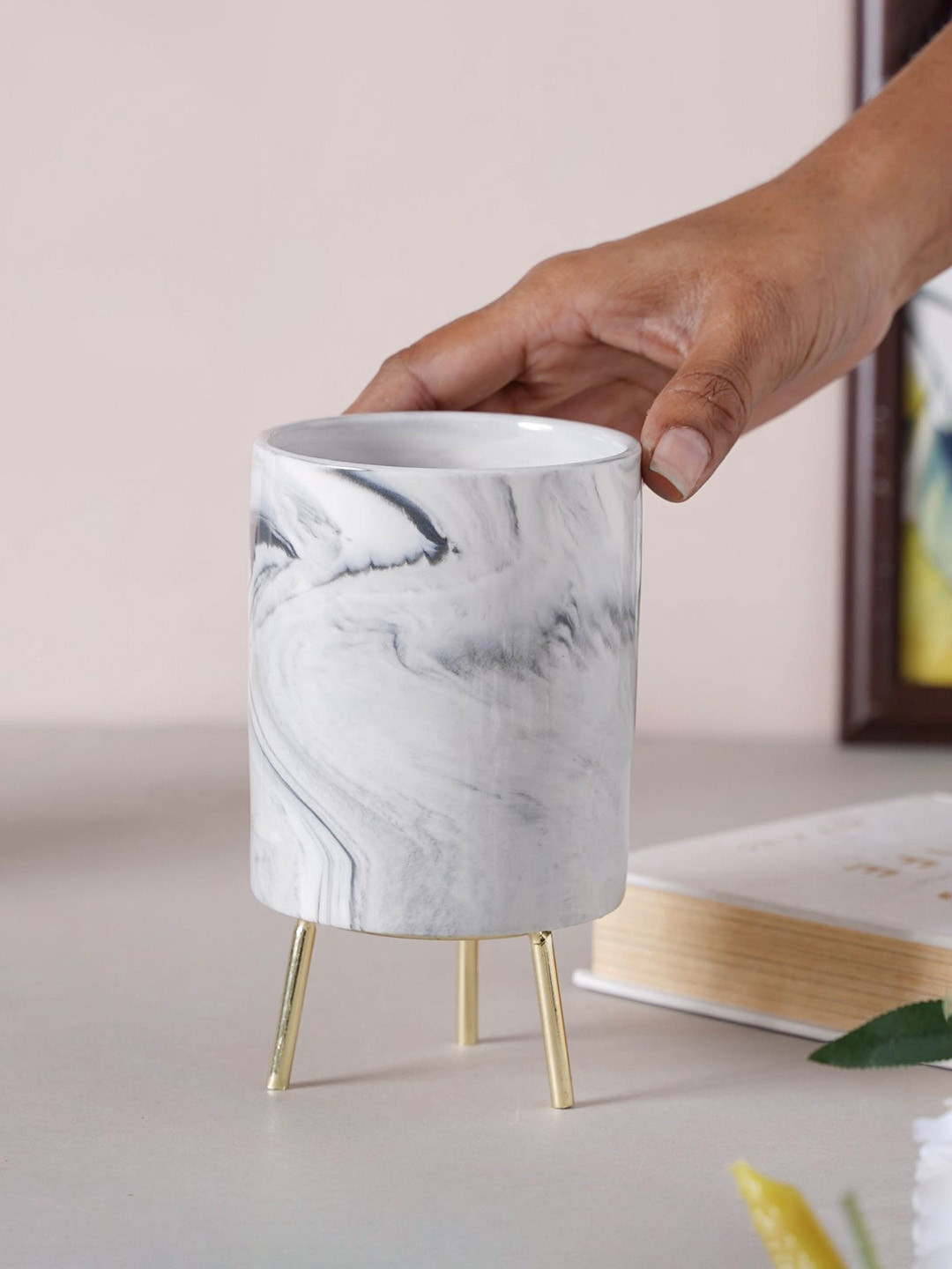 

Nestasia White & Gold-Toned Marble Large Ceramic Planter With Stand