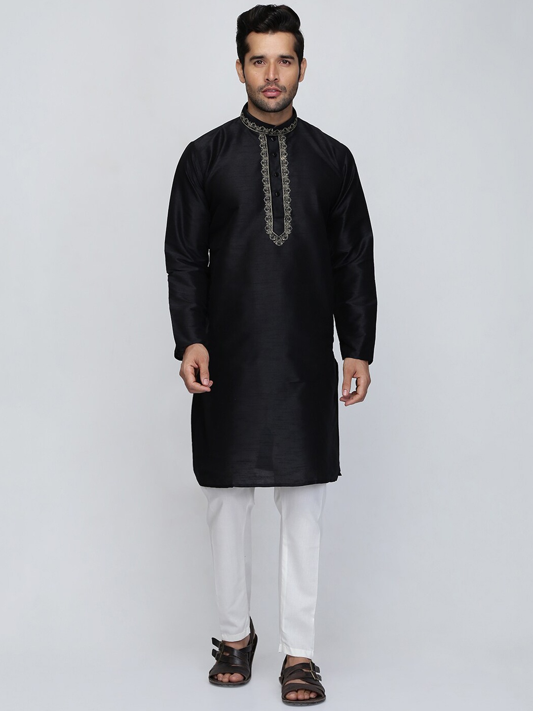 

ROYAL KURTA Men Black Solid Thread Work Dupion Silk Kurta Set