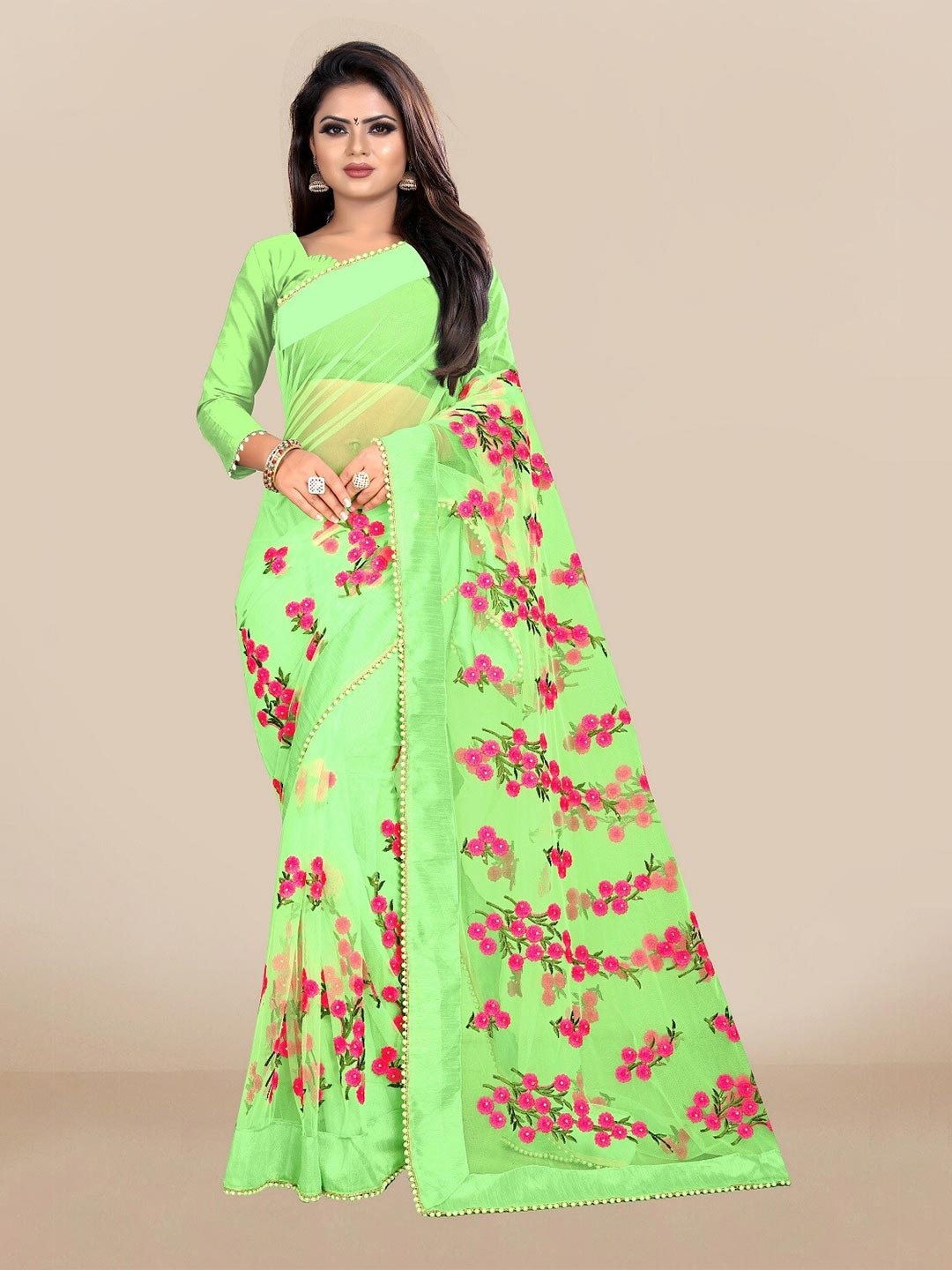 

JSItaliya Women Grey Sarees, Green