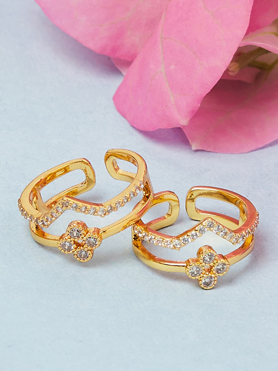 

Voylla Gold-Plated & White Stone-Studded Toe Rings
