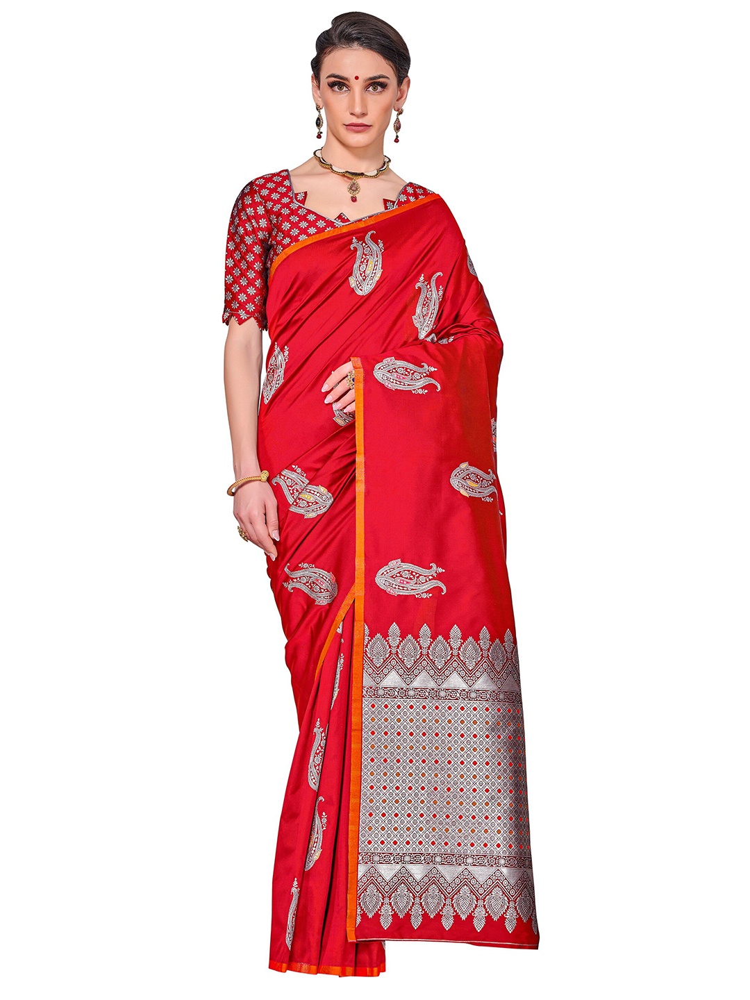 

SARIYA Red & Silver-Toned Floral Zari Silk Blend Banarasi Saree With Blouse Piece